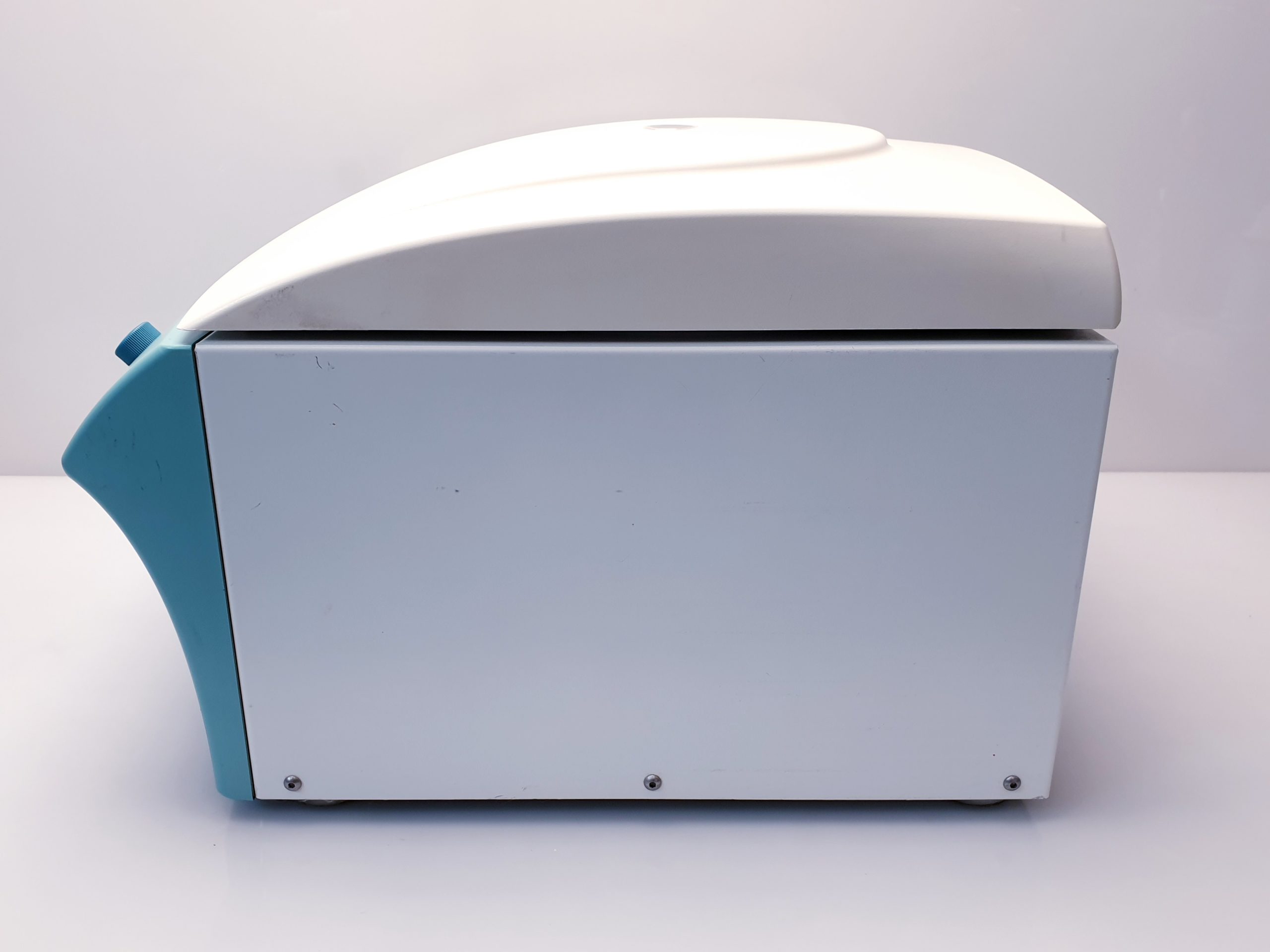 Hettich Universal 320 – Ref 1401 Zentrifuge thumbnail 6