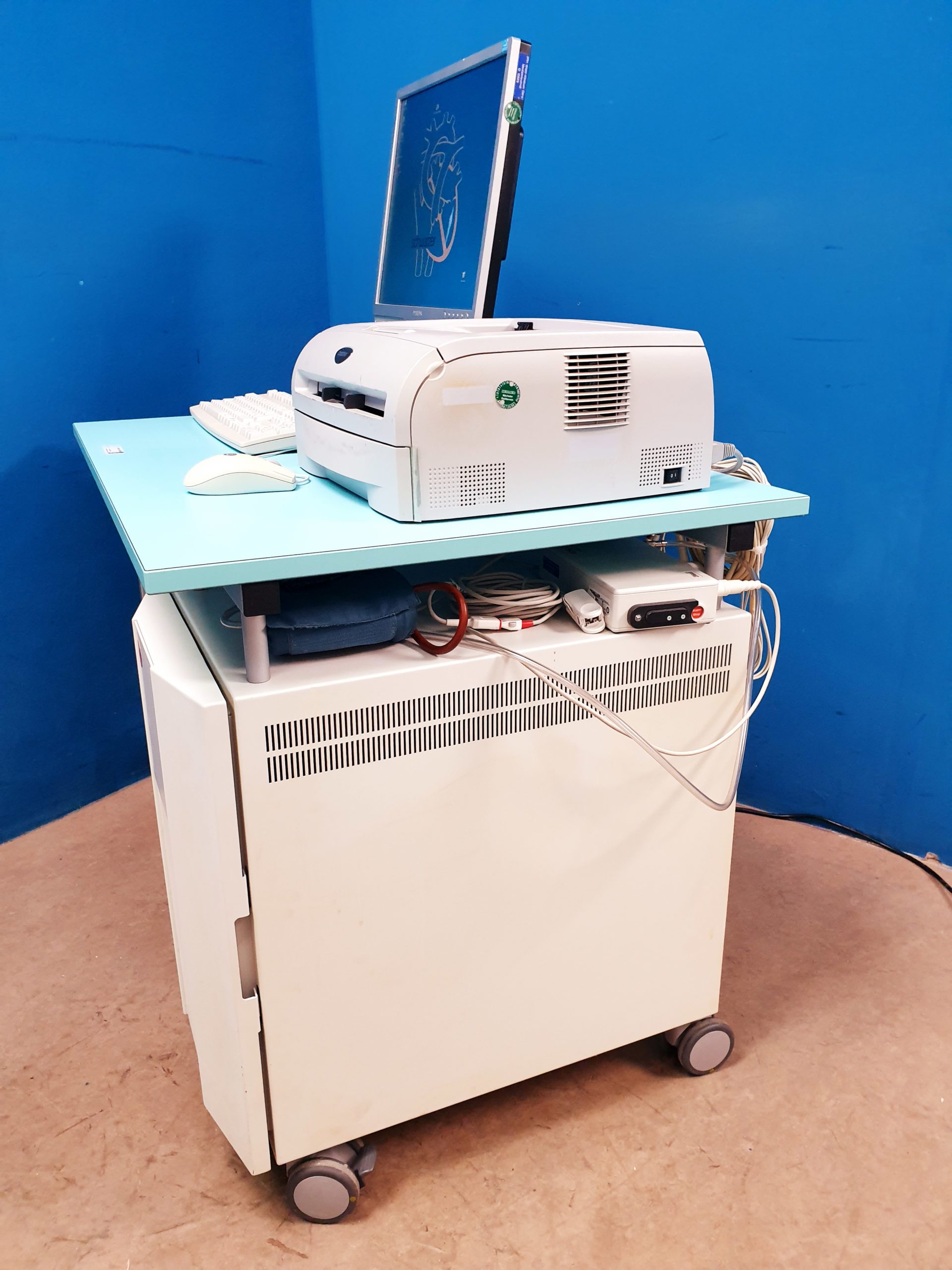 Schwarzer ECOC Hemodynamic Cath Lab System thumbnail 8