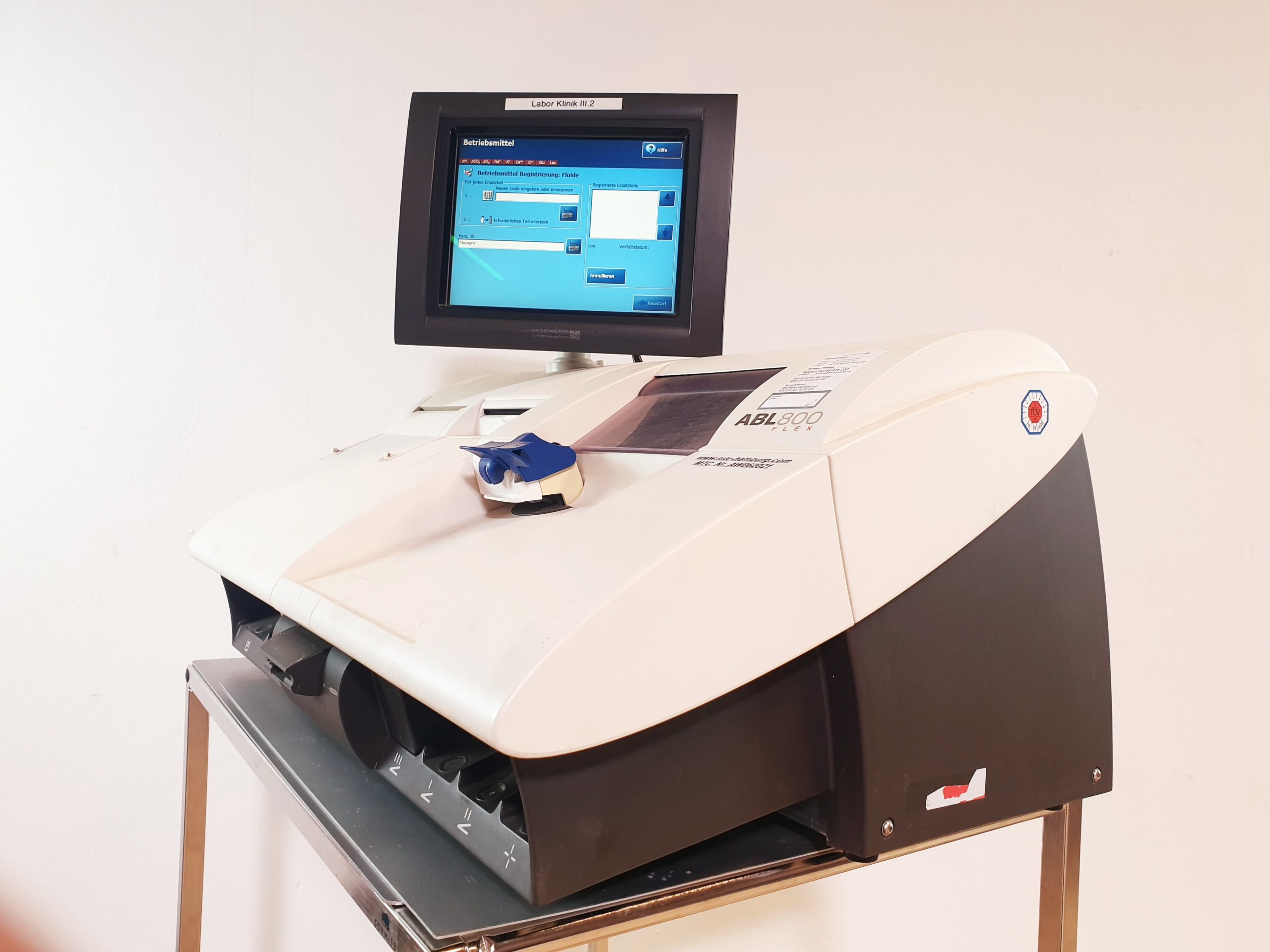 Radiometer ABL800Flex // ABL 800 FLEX Blutgasanalysenautomat // Blutgasanalysegeät thumbnail 4