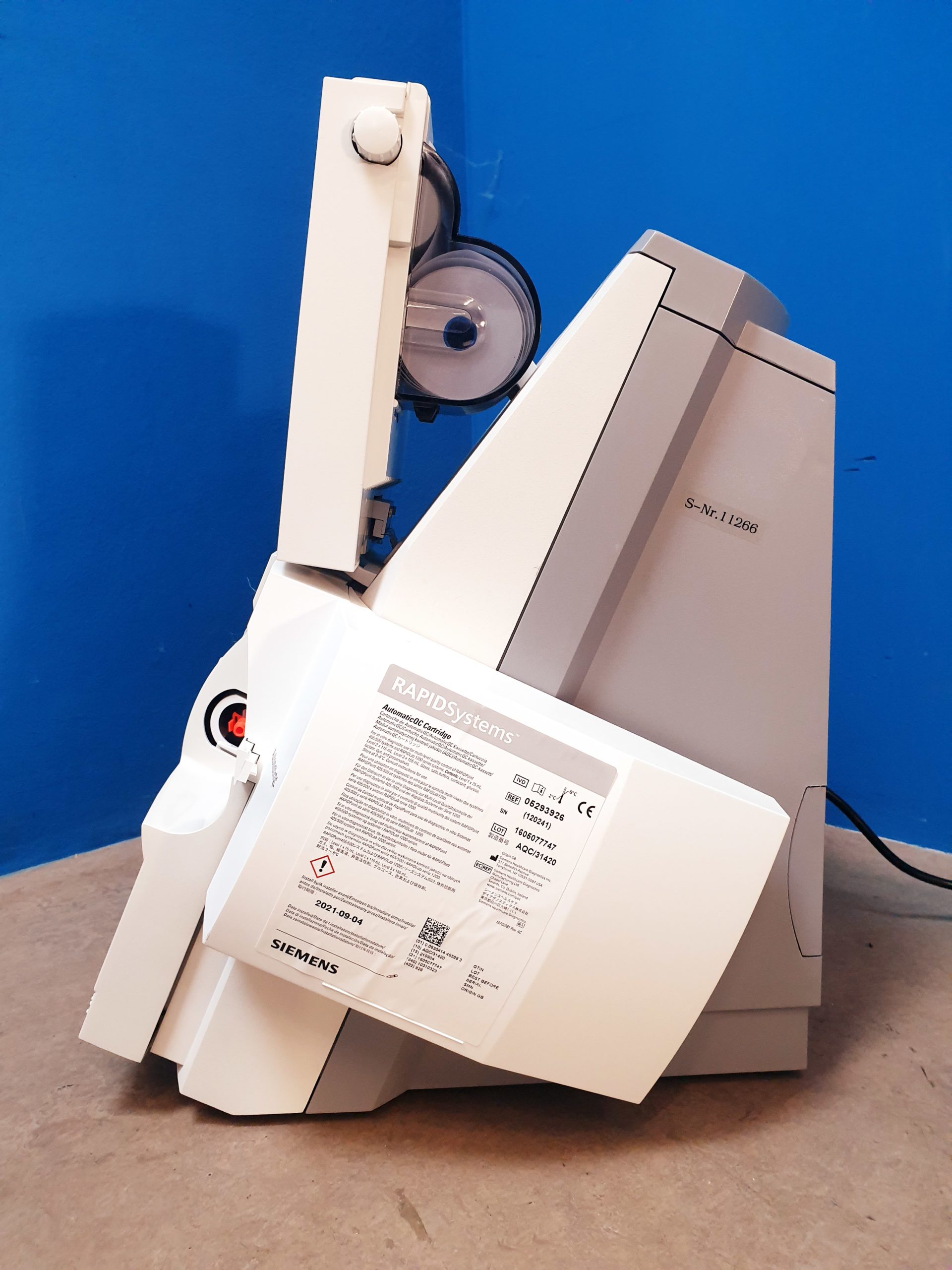 Siemens RAPIDPoint 405 Blood Gas Analyzer System thumbnail 10