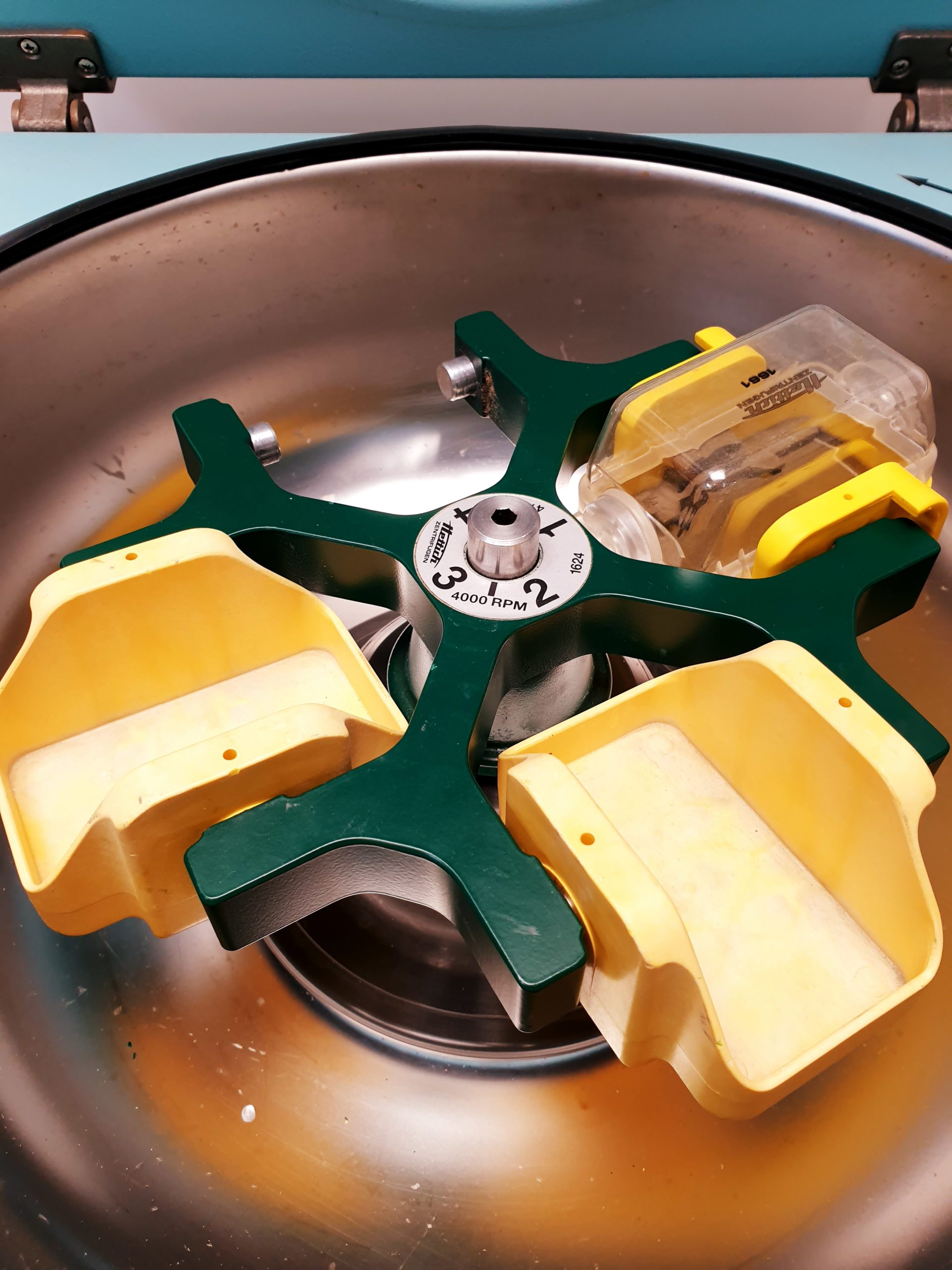 Hettich Rotofix 32 A Zentrifuge Laborzentrifuge Mit Rotor – defekt thumbnail 2