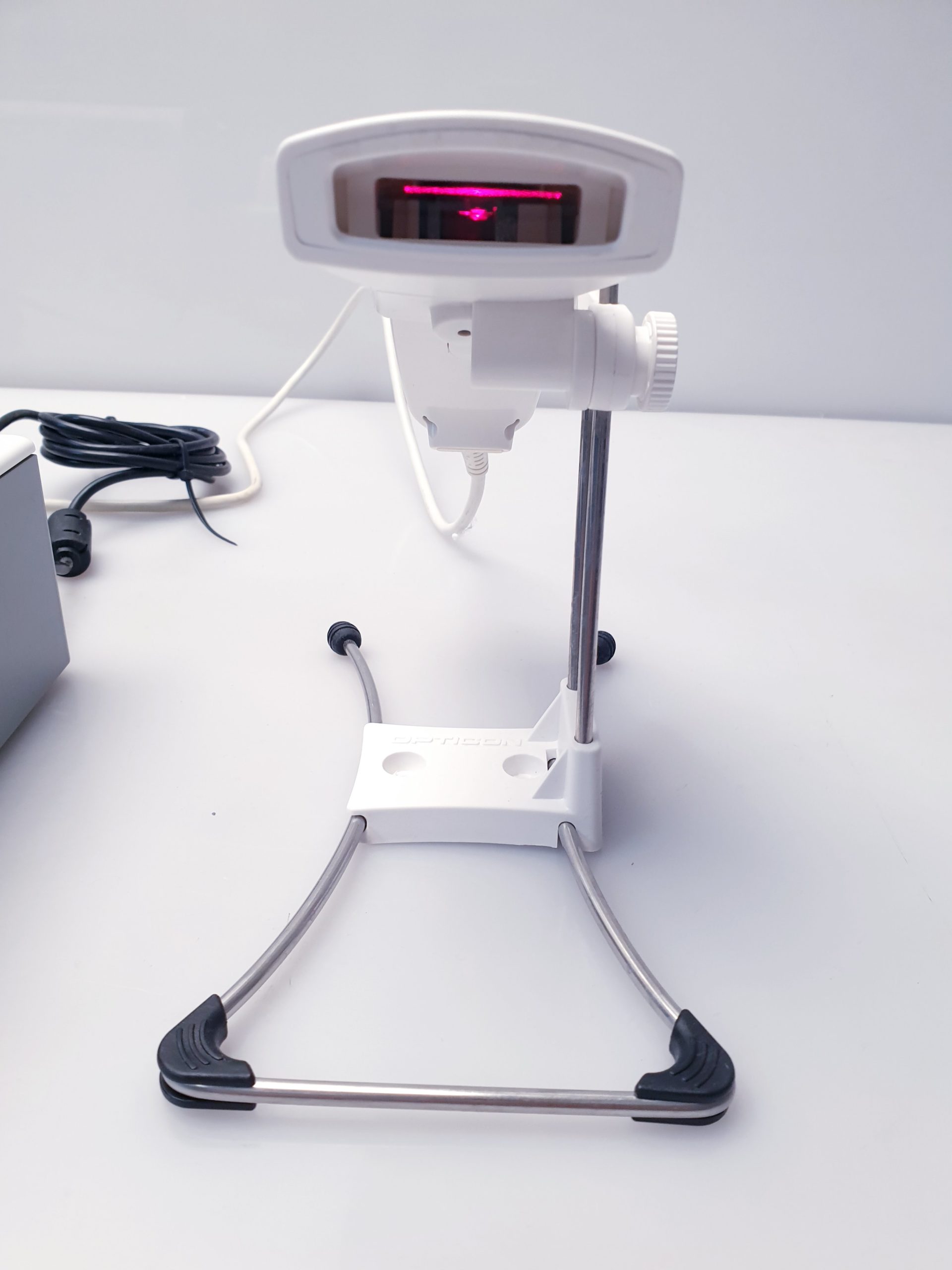 Abbott ID NOW Immuntest-Analysegerät thumbnail 3