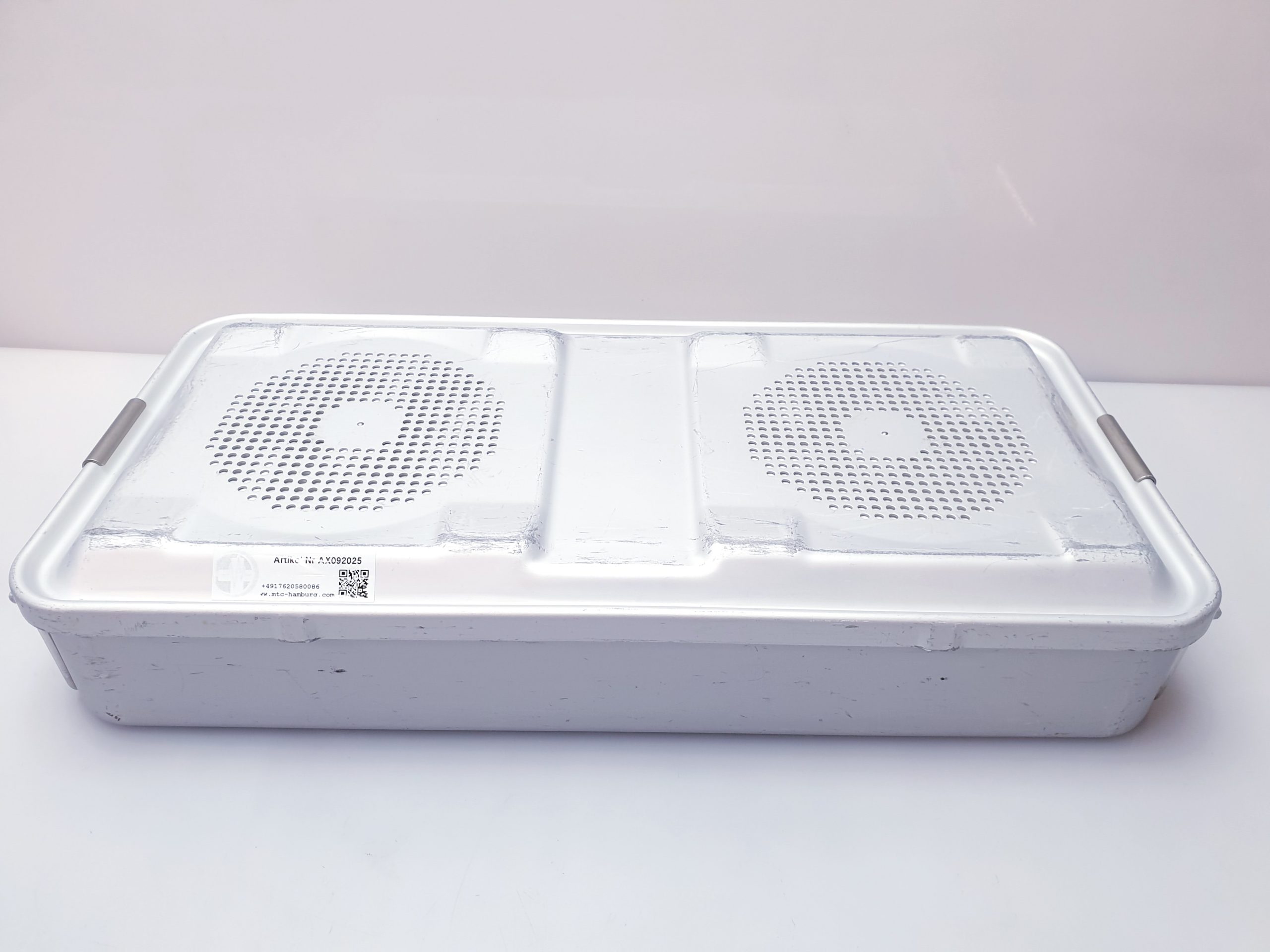 Steriboxen Sterikontainer – Sterilisationsbehälter ca 56 x 27 x 8,5 — image 1 of 8