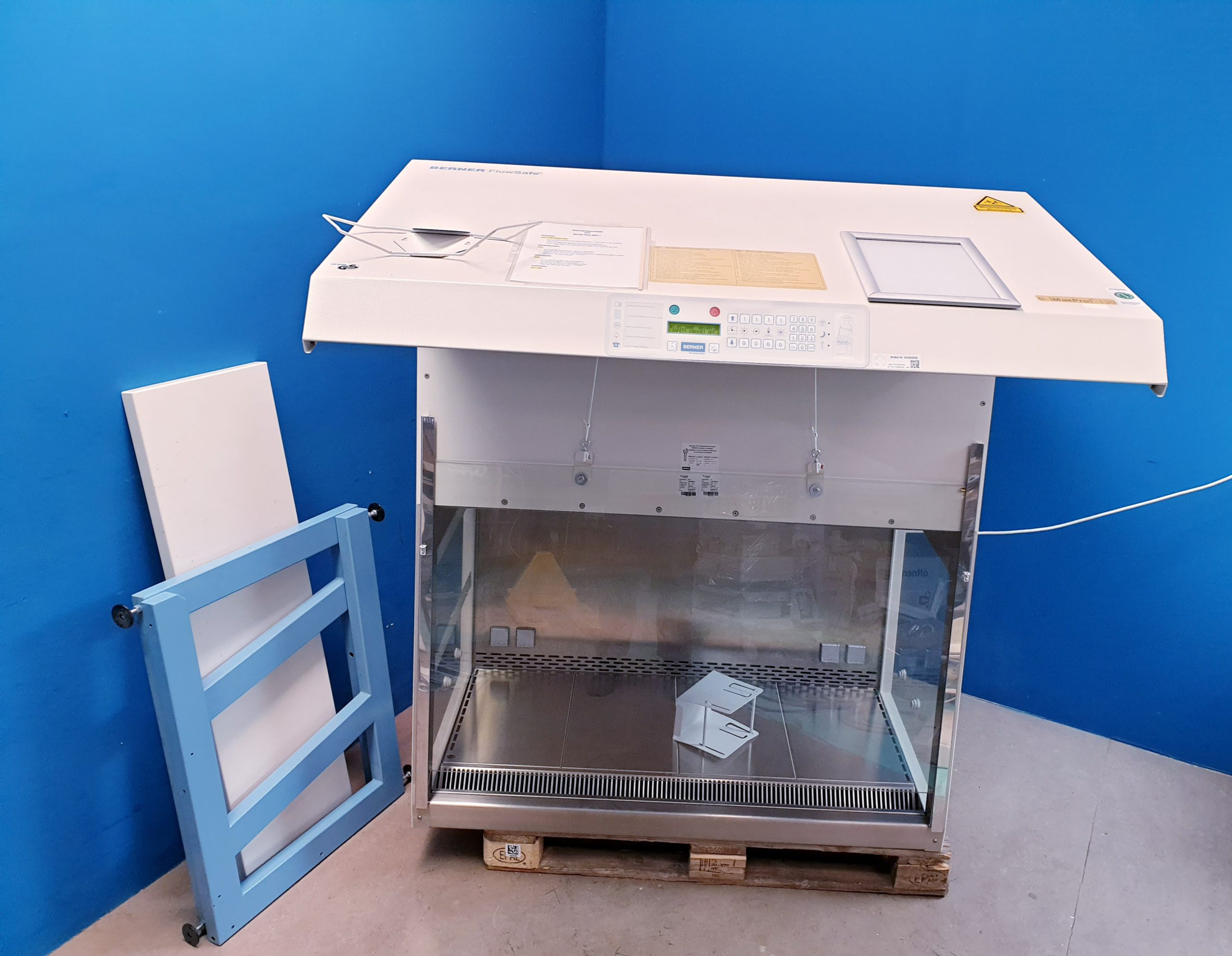 Berner FlowSafe B-130 – B130 SicherheitswerkbankLaminarflow FlowSafe thumbnail 2