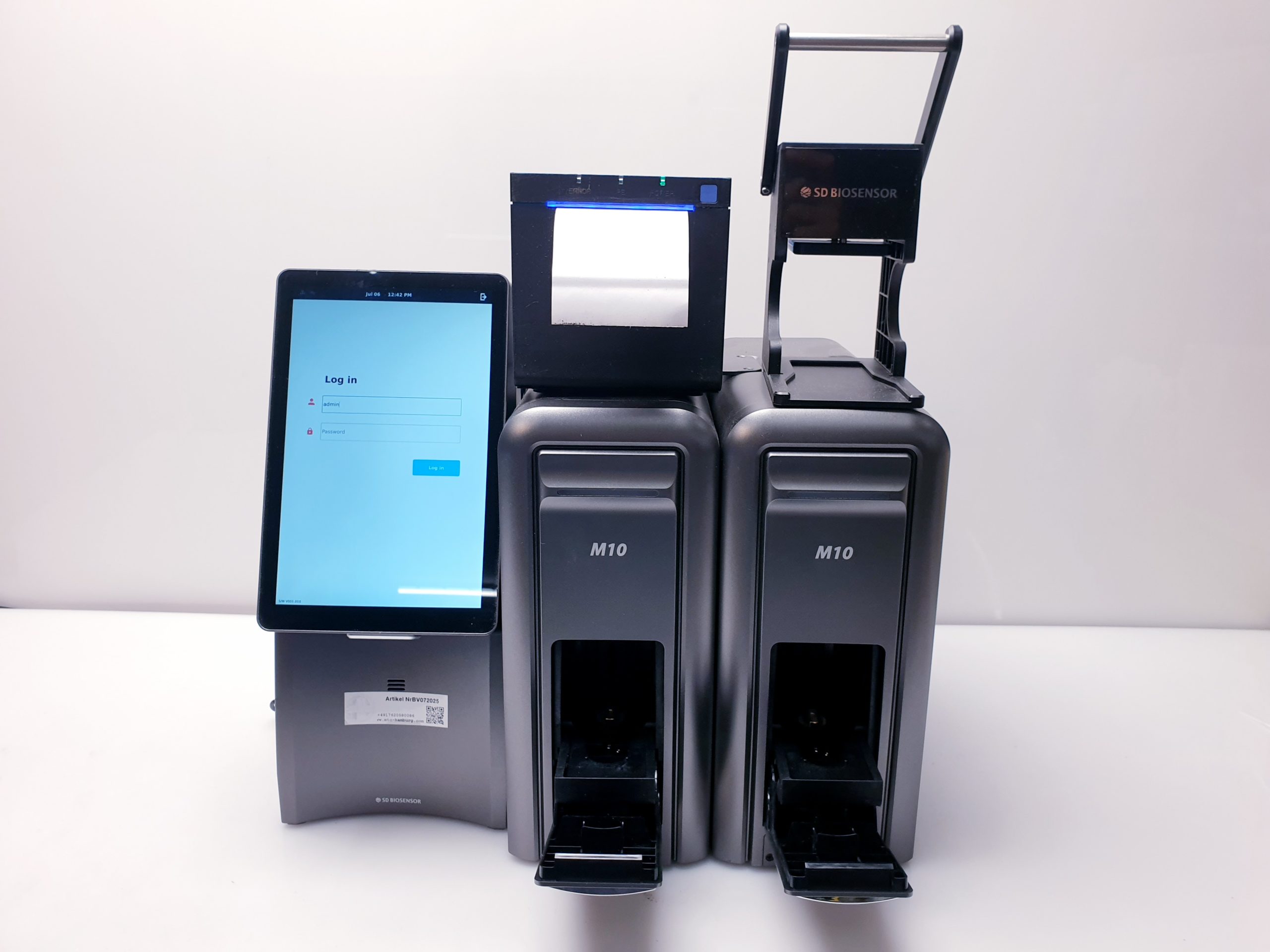 SD Biosensor STANDARD M10 – M 10 CONSOLE – ungeprüft — image 1 of 10