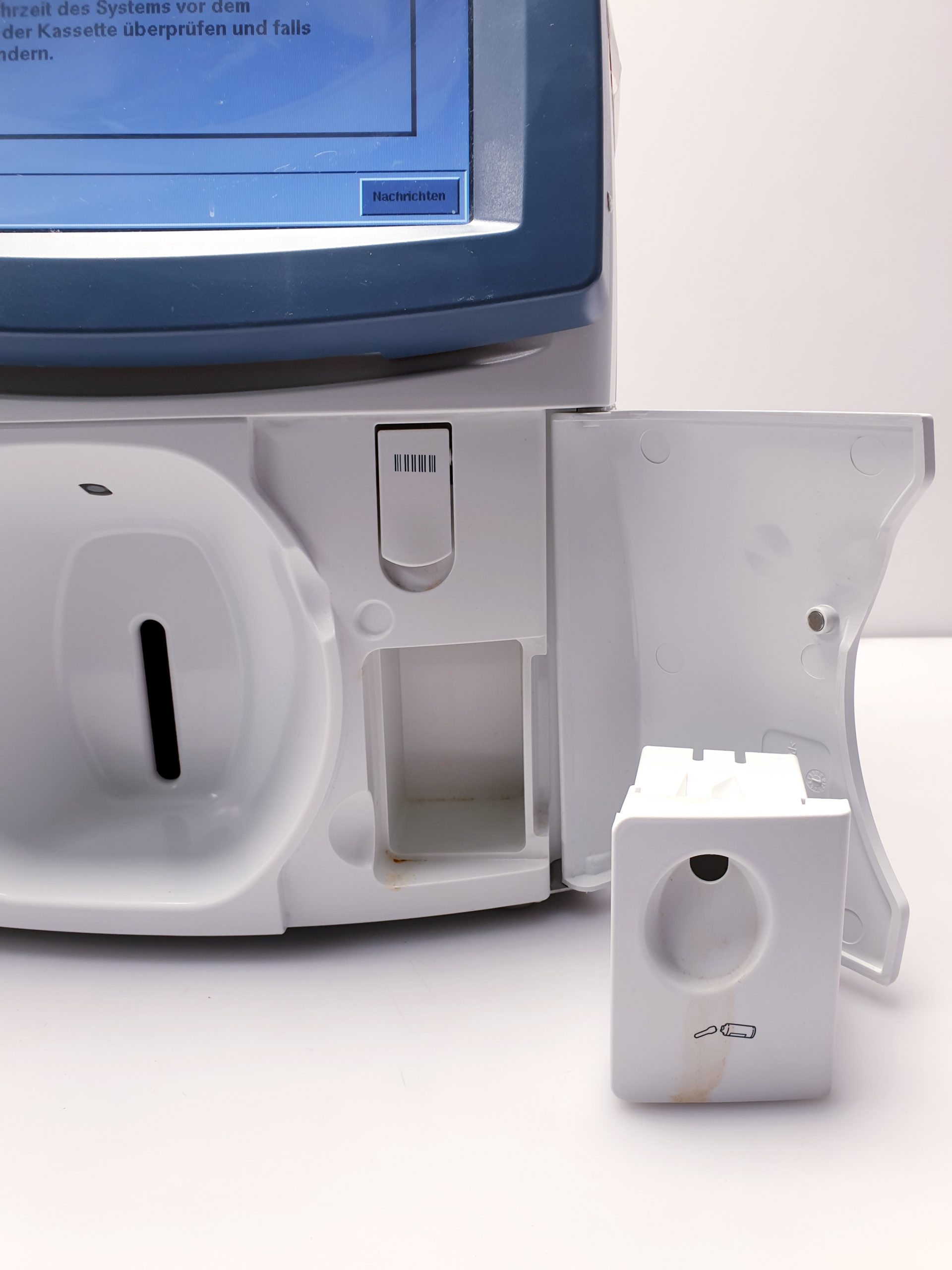 GEM Premier 3500 POC Blood Gas Analyzer thumbnail 10