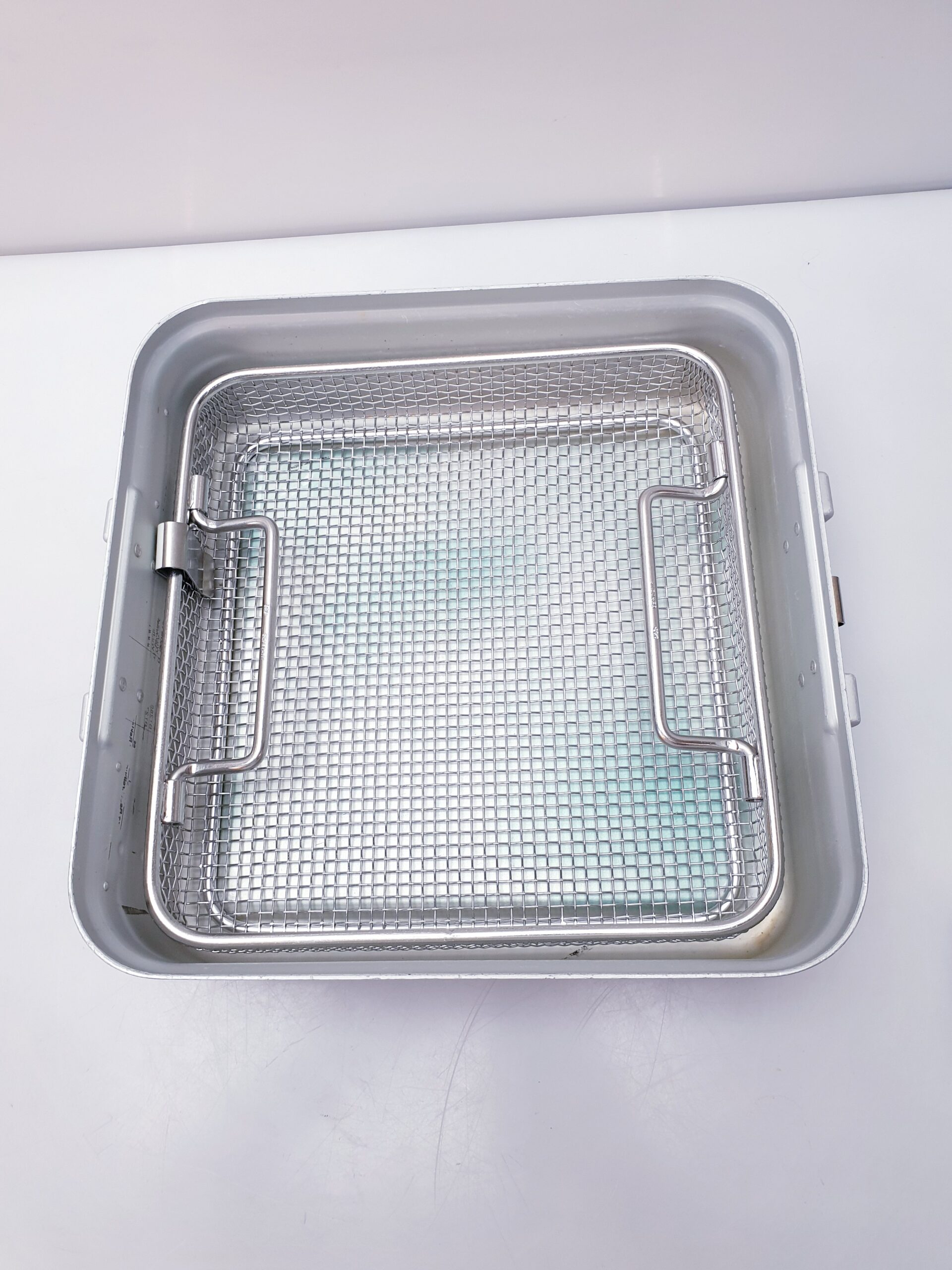 Steriboxen Sterikontainer – Sterilisationsbehälter ca 27 x 27 x 8,5 thumbnail 2