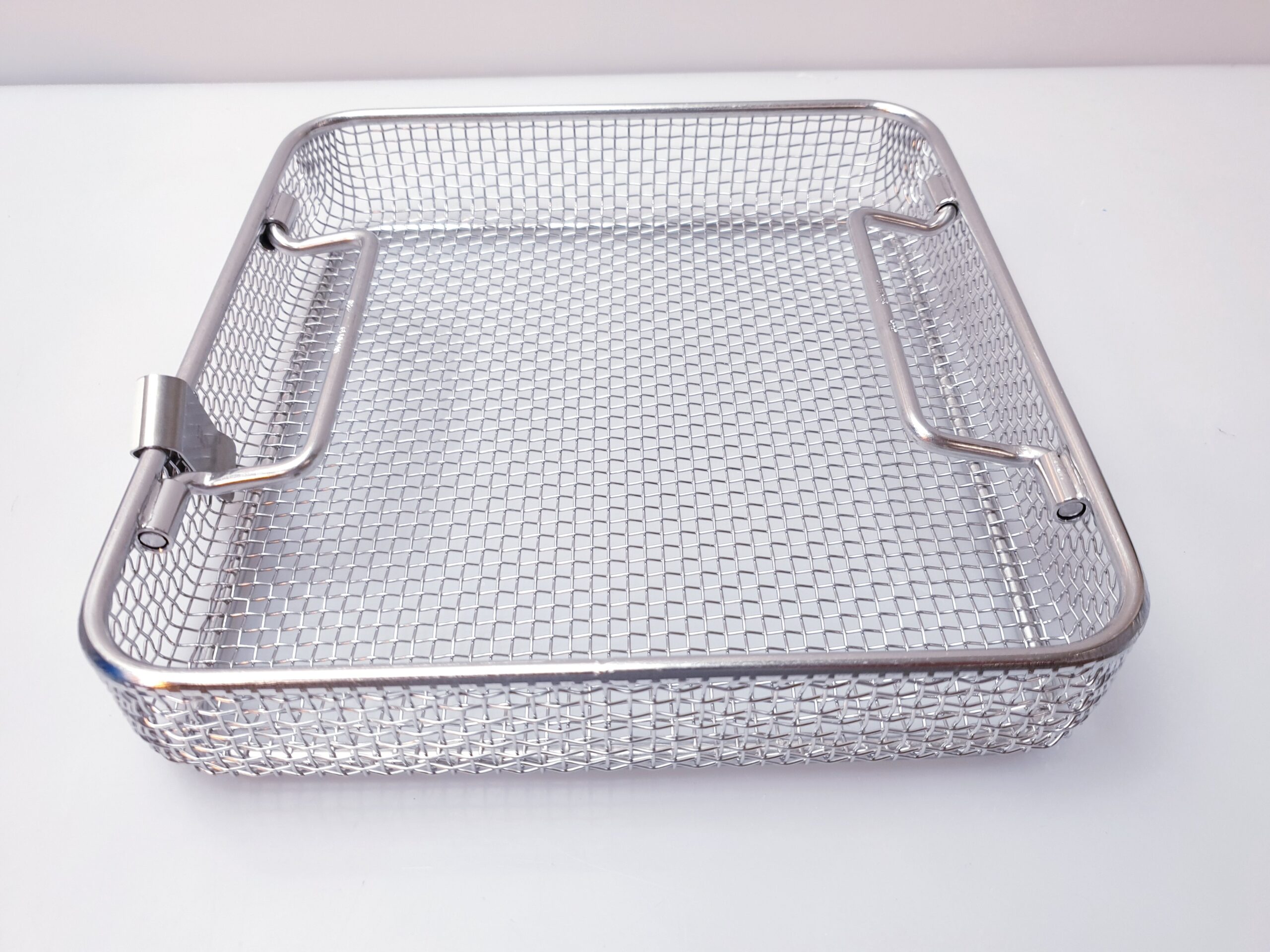 Steriboxen Sterikontainer – Sterilisationsbehälter ca 27 x 27 x 8,5 thumbnail 3