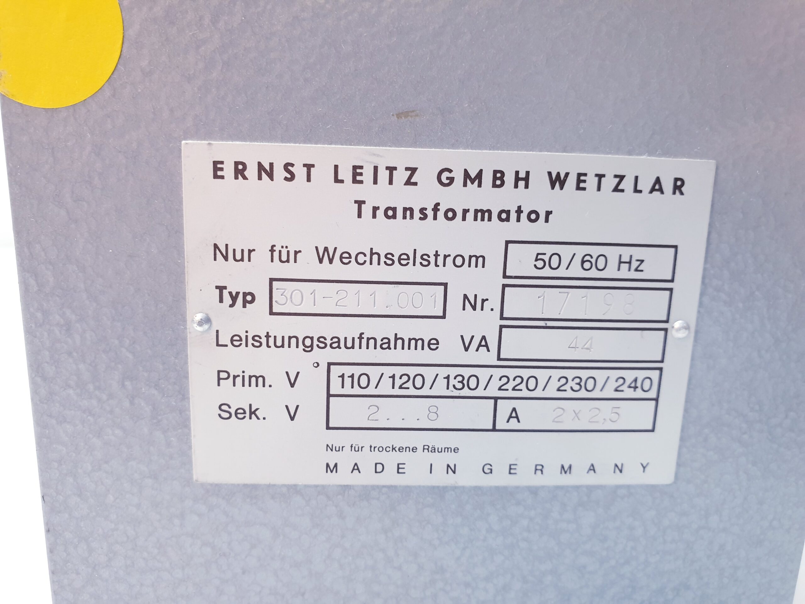 Leitz Wetzlar Microscope + Transformator 301-211.001 thumbnail 5