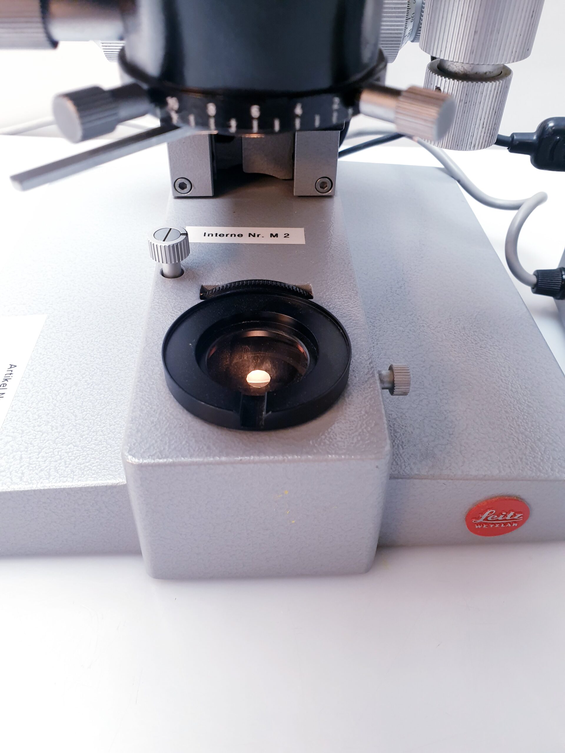 Leitz Wetzlar Microscope + Transformator 301-211.001 thumbnail 10