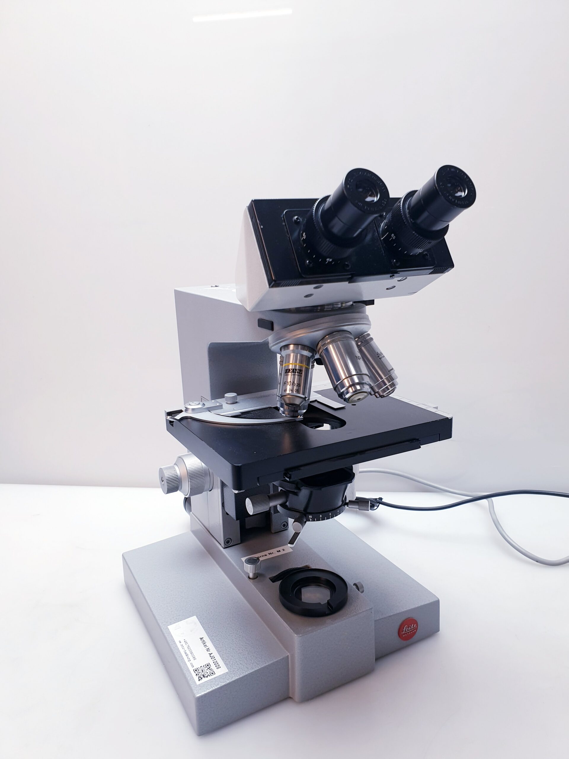Leitz Wetzlar Microscope + Transformator 301-211.001 thumbnail 15