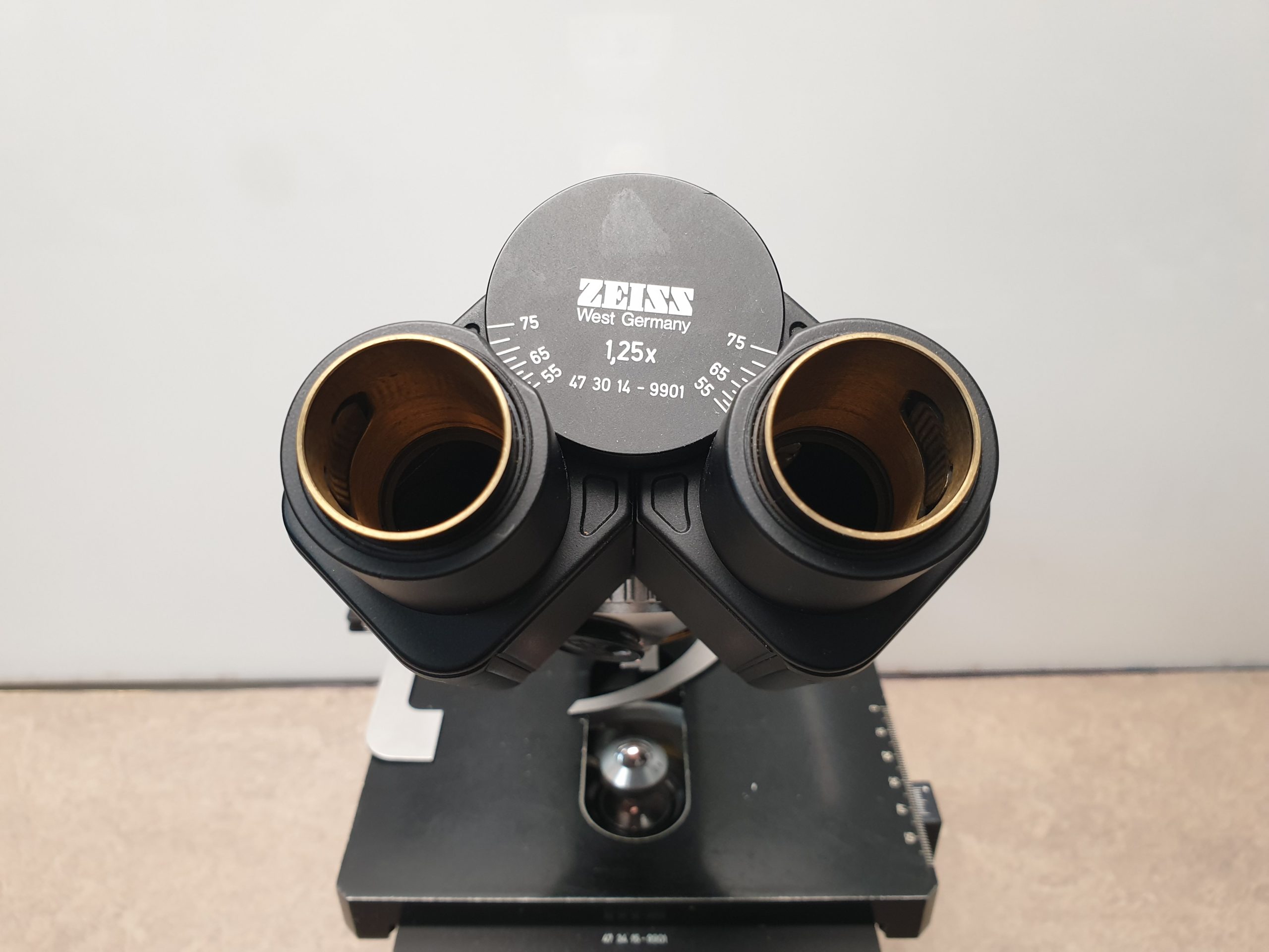 Carl Zeiss 47 30 14-9901 Mikroskop thumbnail 4