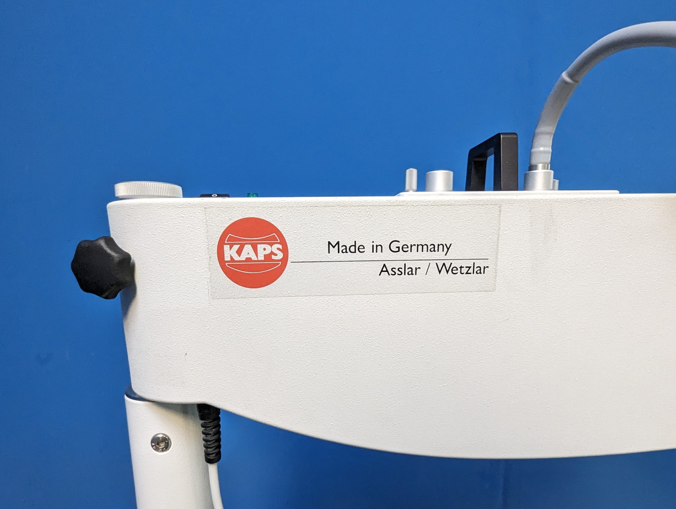 Karl Kaps Surgical SOM 62 Microscope with 2 x WF12,5xV Eyepieces thumbnail 13