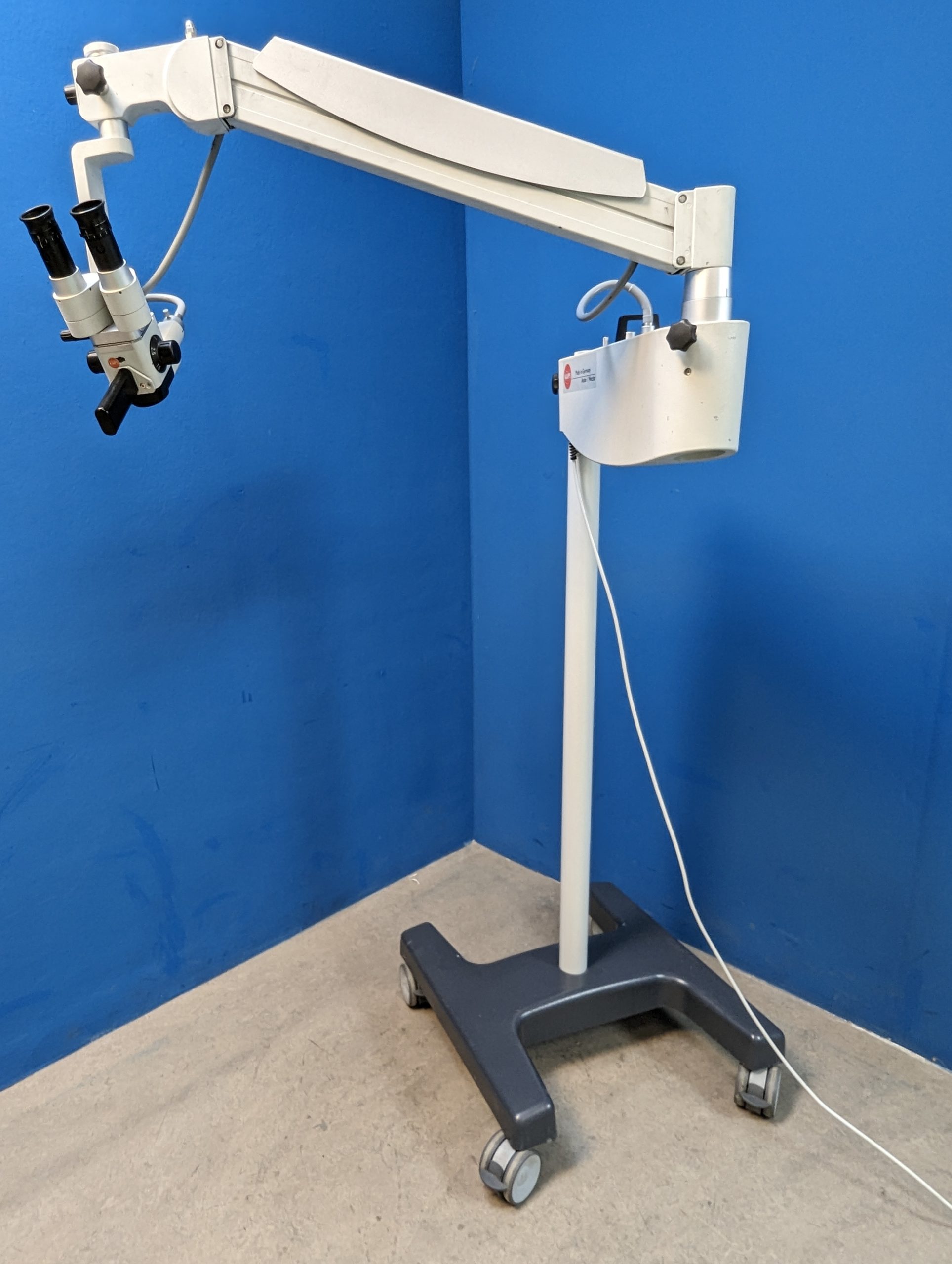 Karl Kaps Surgical SOM 62 Microscope with 2 x WF12,5xV Eyepieces thumbnail 19