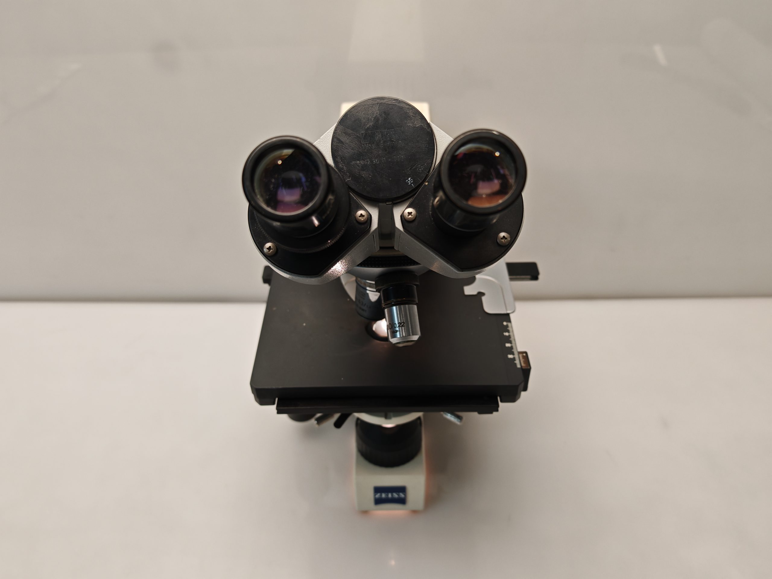 Zeiss Axiostar Plus Binokular-Lichtmikroskop thumbnail 2