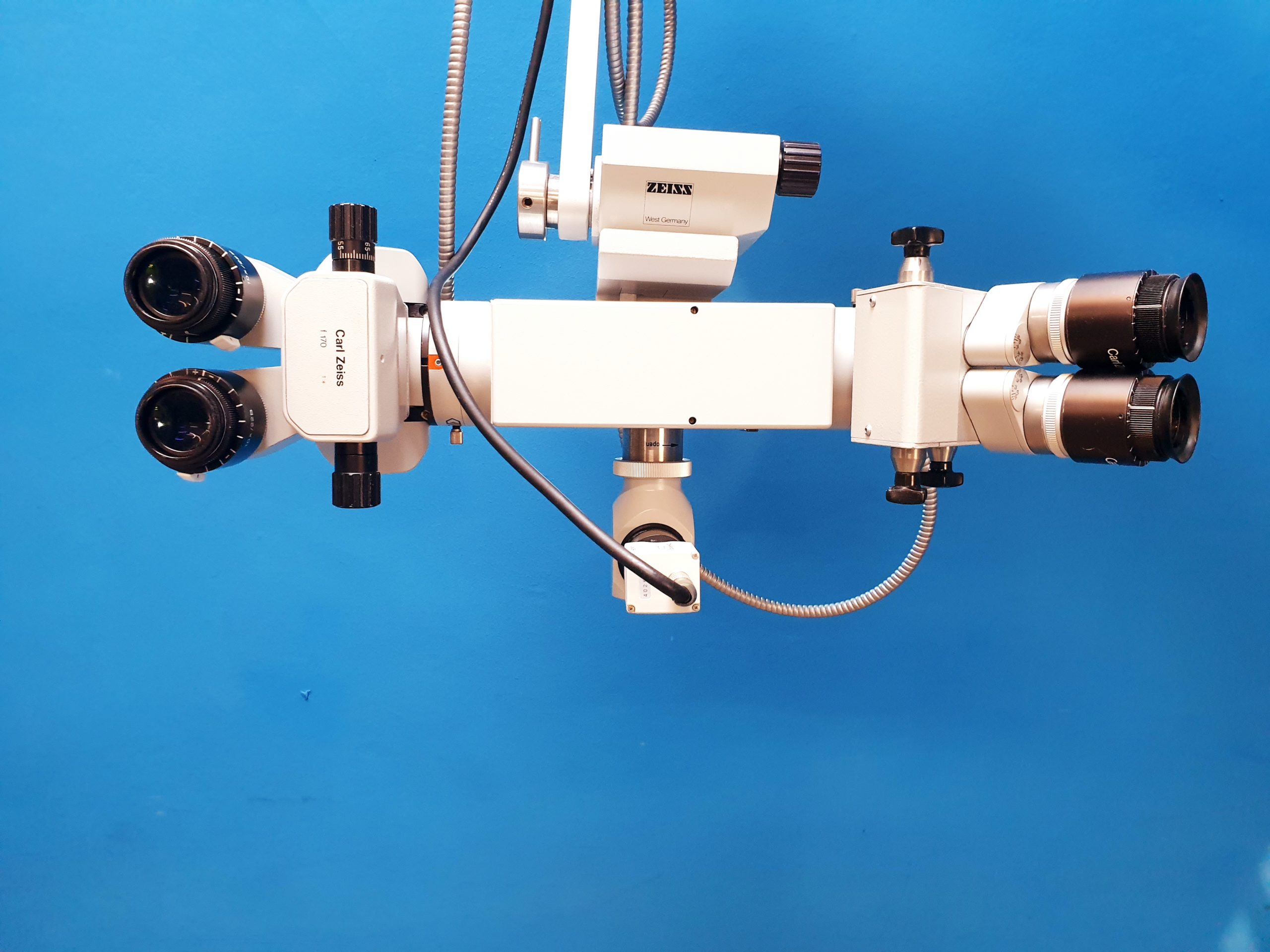 Carl Zeiss Opmi MD auf S3 Stativ – mit mitbeobachter thumbnail 6