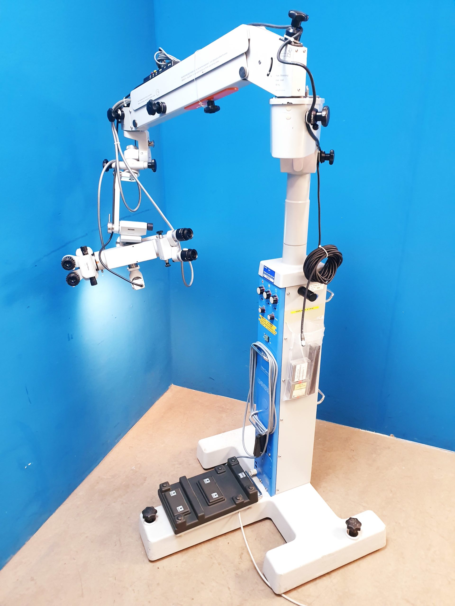 Carl Zeiss Opmi MD auf S3 Stativ – mit mitbeobachter thumbnail 18