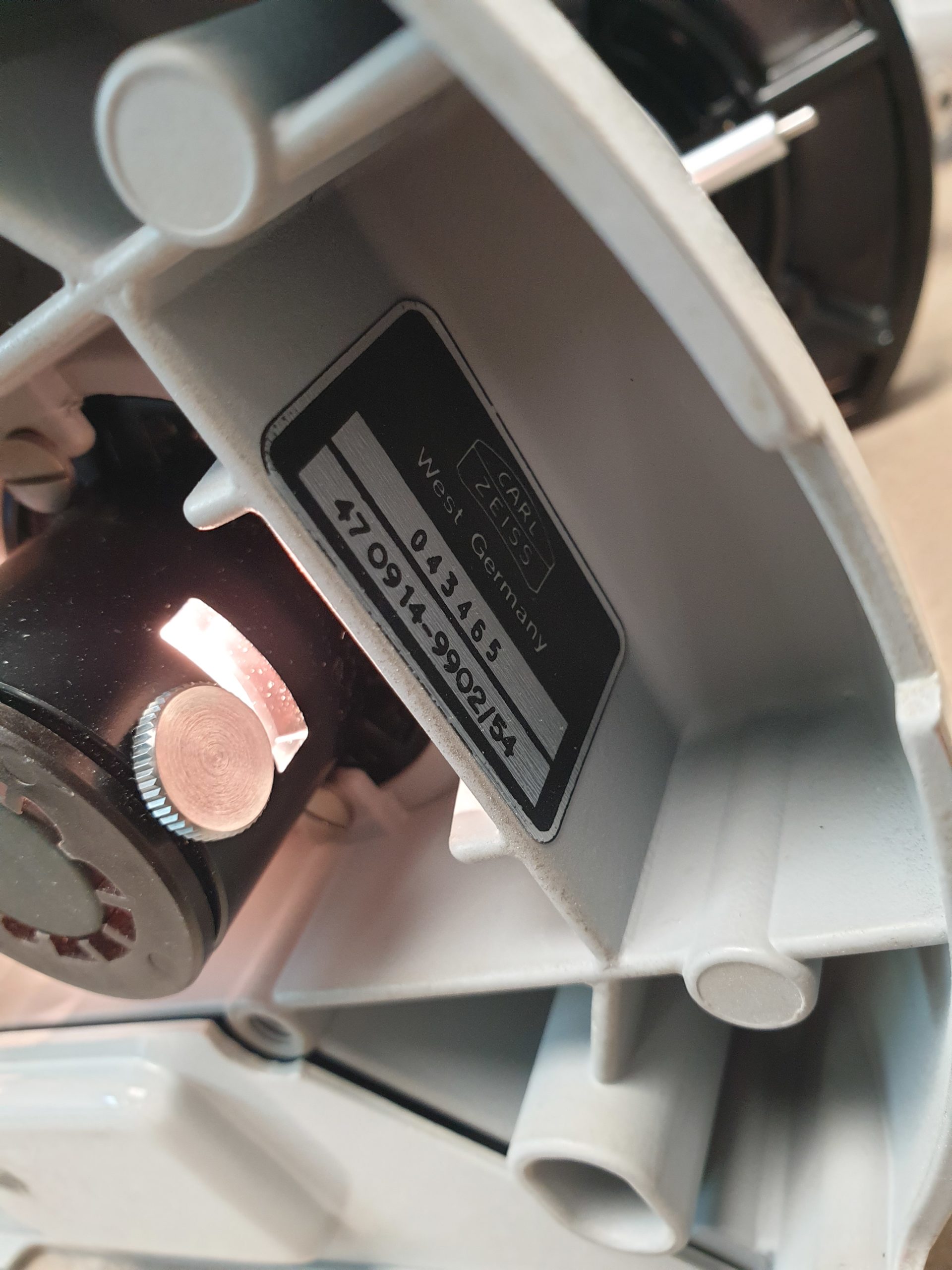 Zeiss – Labormikroskop – Mikroskop – Tischmikroskop thumbnail 7