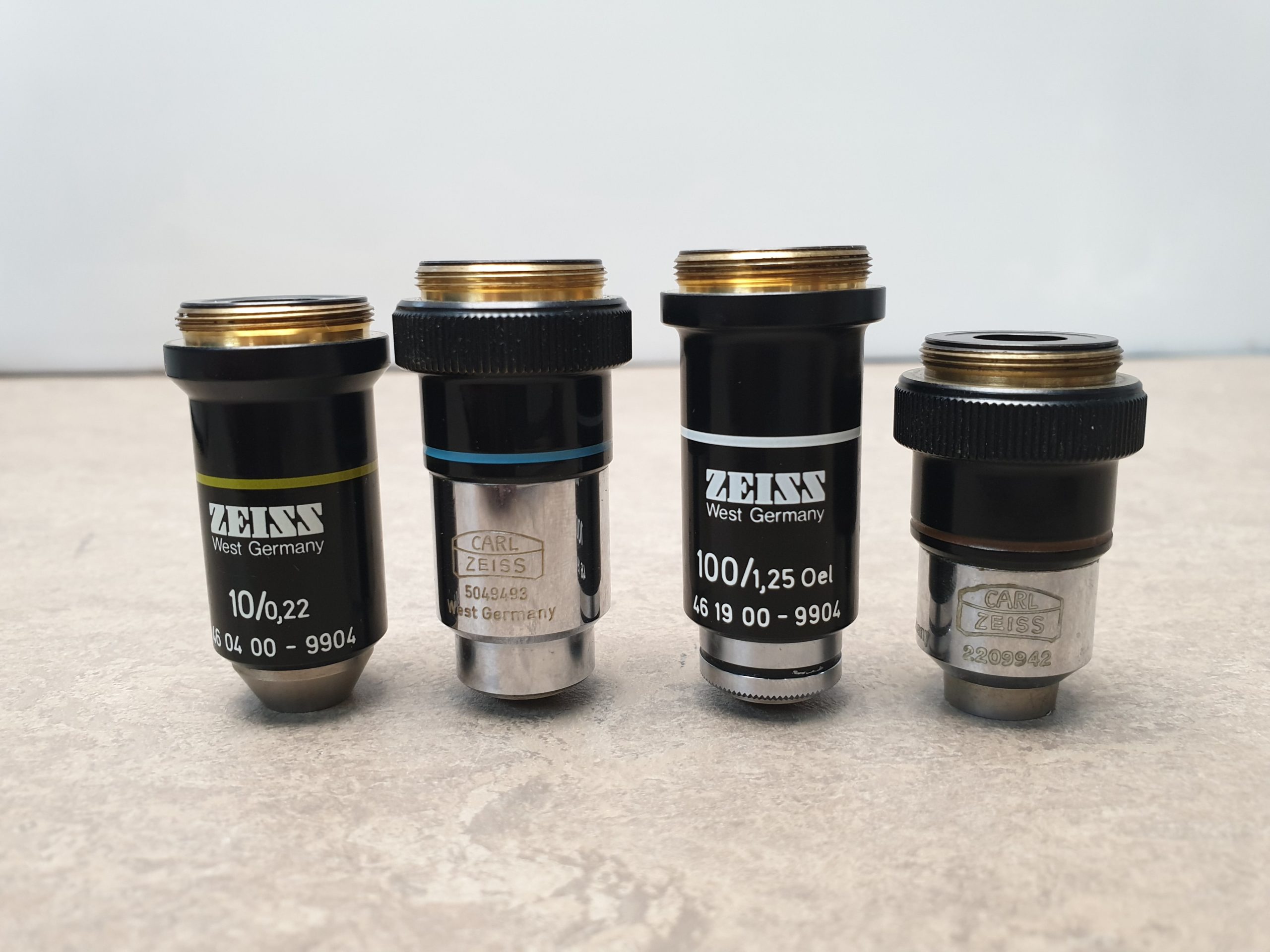 Karl Zeiss 4670 65 – Mikroskop – Tischmikroskop thumbnail 5
