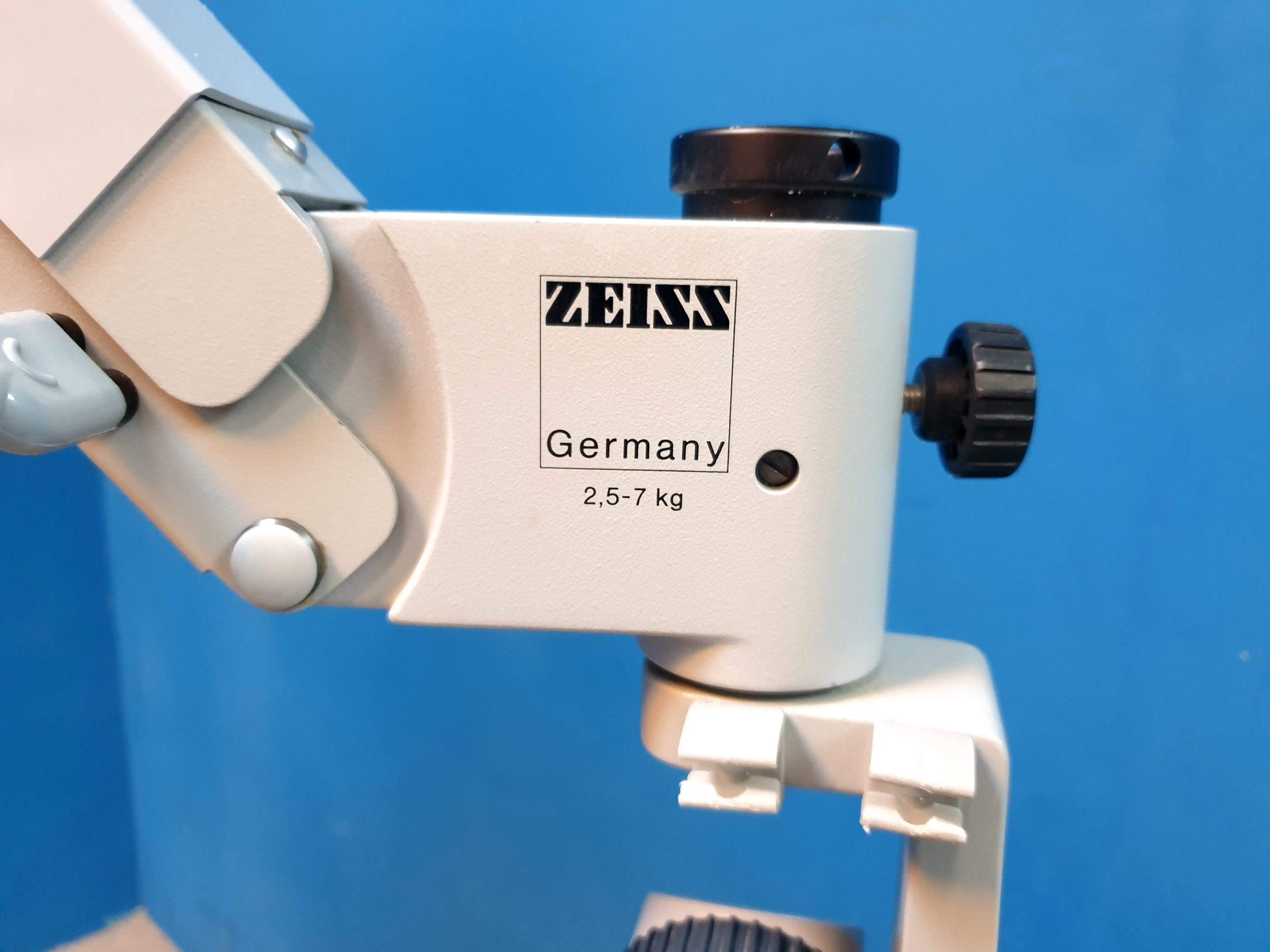 Zeiss OPMI 9 OPMI9 f=170 10x 22 B mit Beobachter – Armfederung ist beschädigt thumbnail 5
