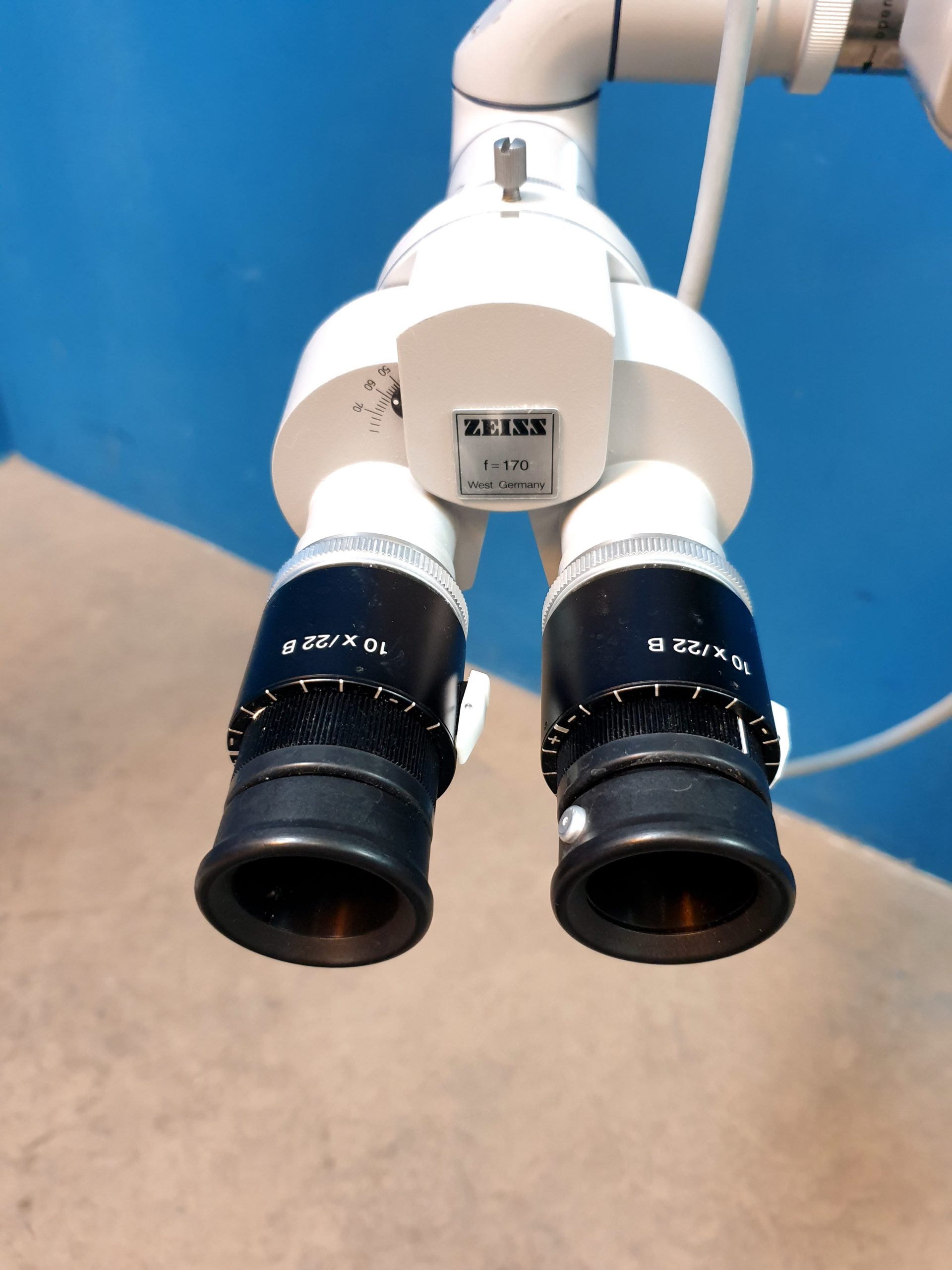 Zeiss OPMI 9 OPMI9 f=170 10x 22 B mit Beobachter – Armfederung ist beschädigt thumbnail 6