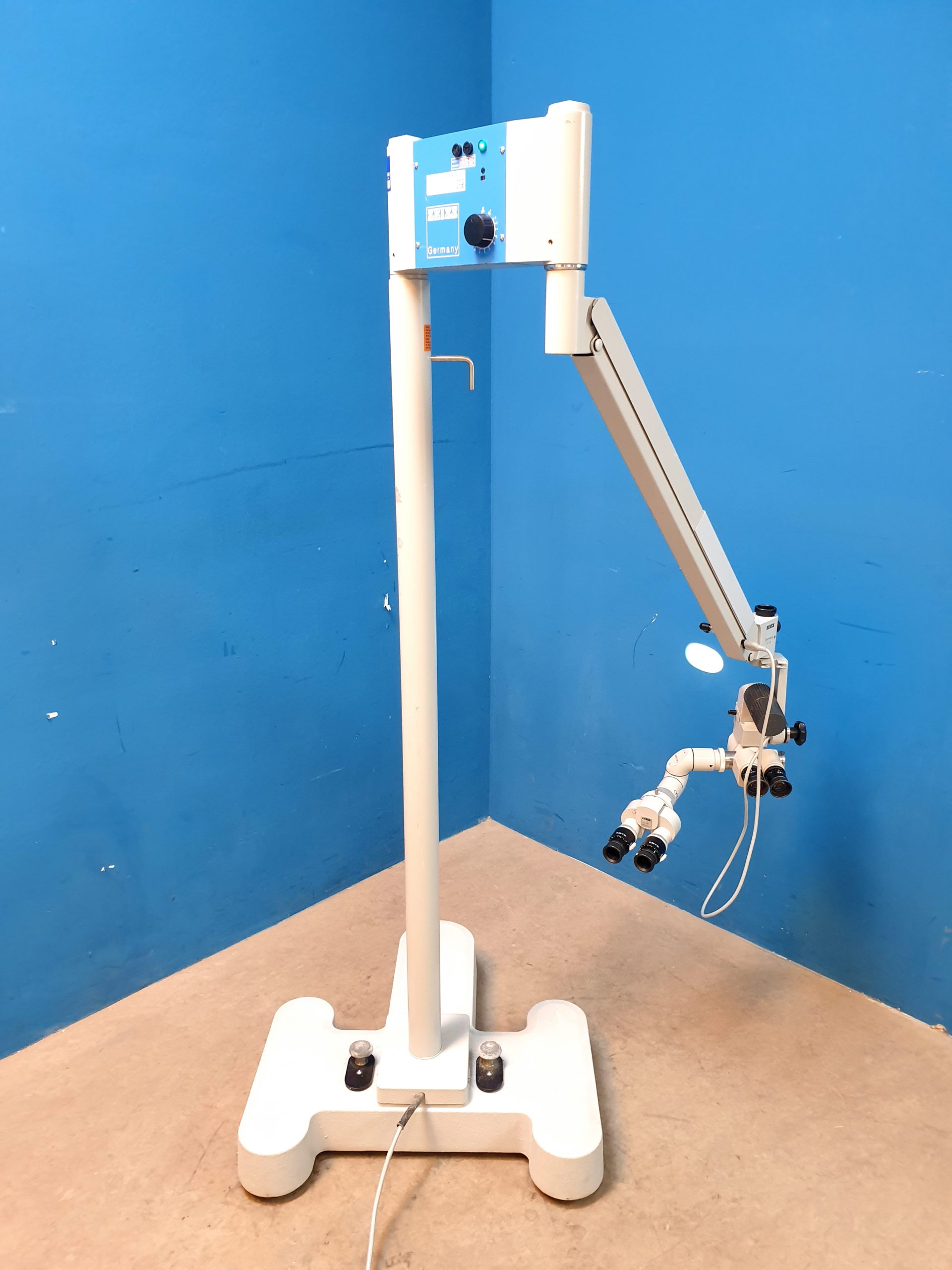 Zeiss OPMI 9 OPMI9 f=170 10x 22 B mit Beobachter – Armfederung ist beschädigt thumbnail 12