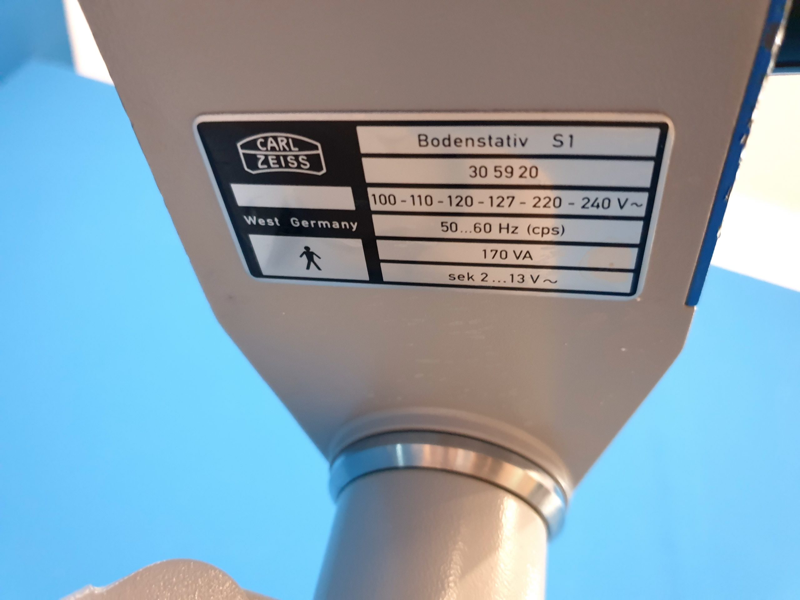 Zeiss OPMI 9 OPMI9 f=170 10x 22 B mit Beobachter – Armfederung ist beschädigt thumbnail 13