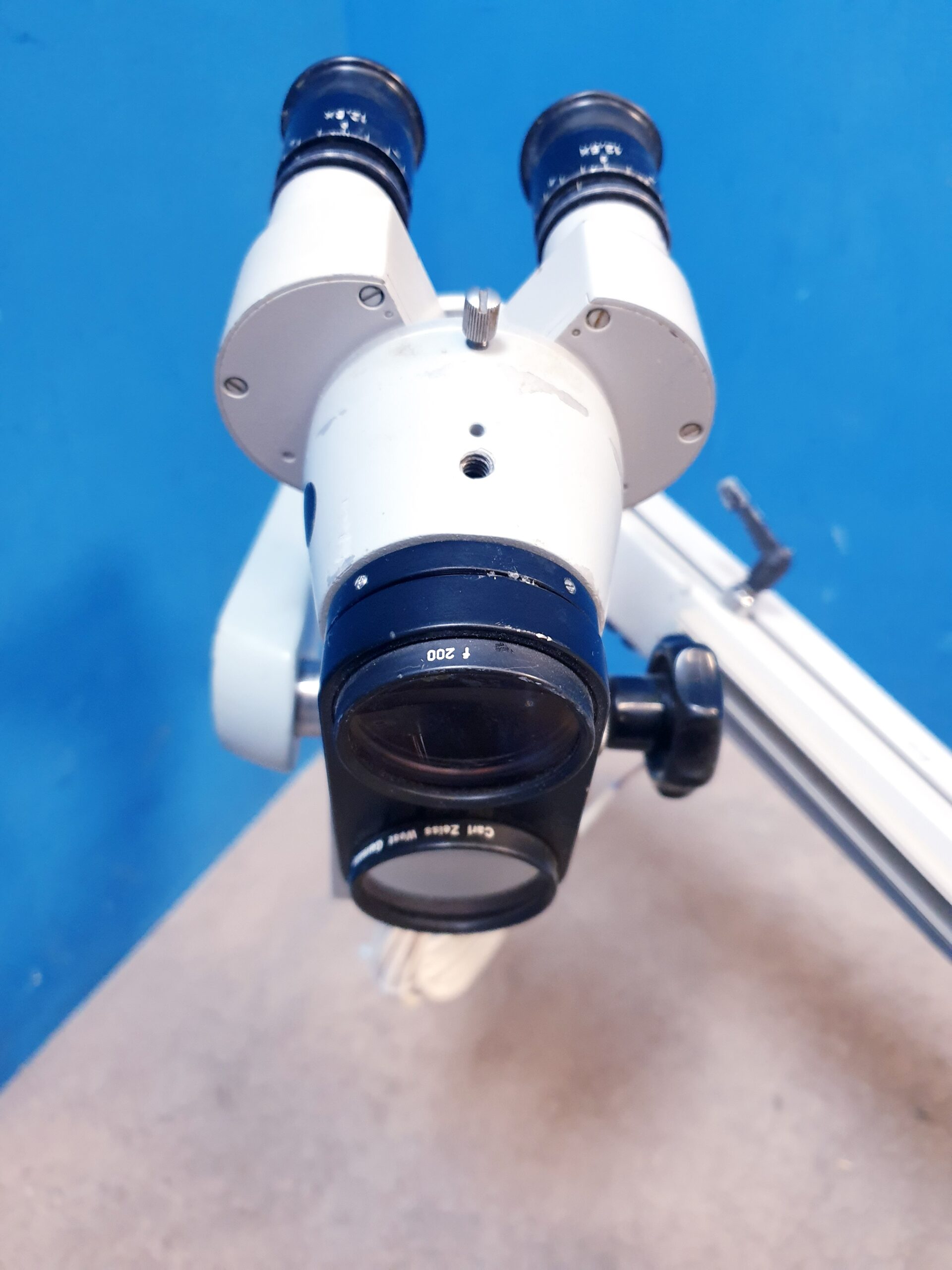 Zeiss OPMI 9 – opMi-9 12,5x f400 f200 Ohne Netzteil thumbnail 12