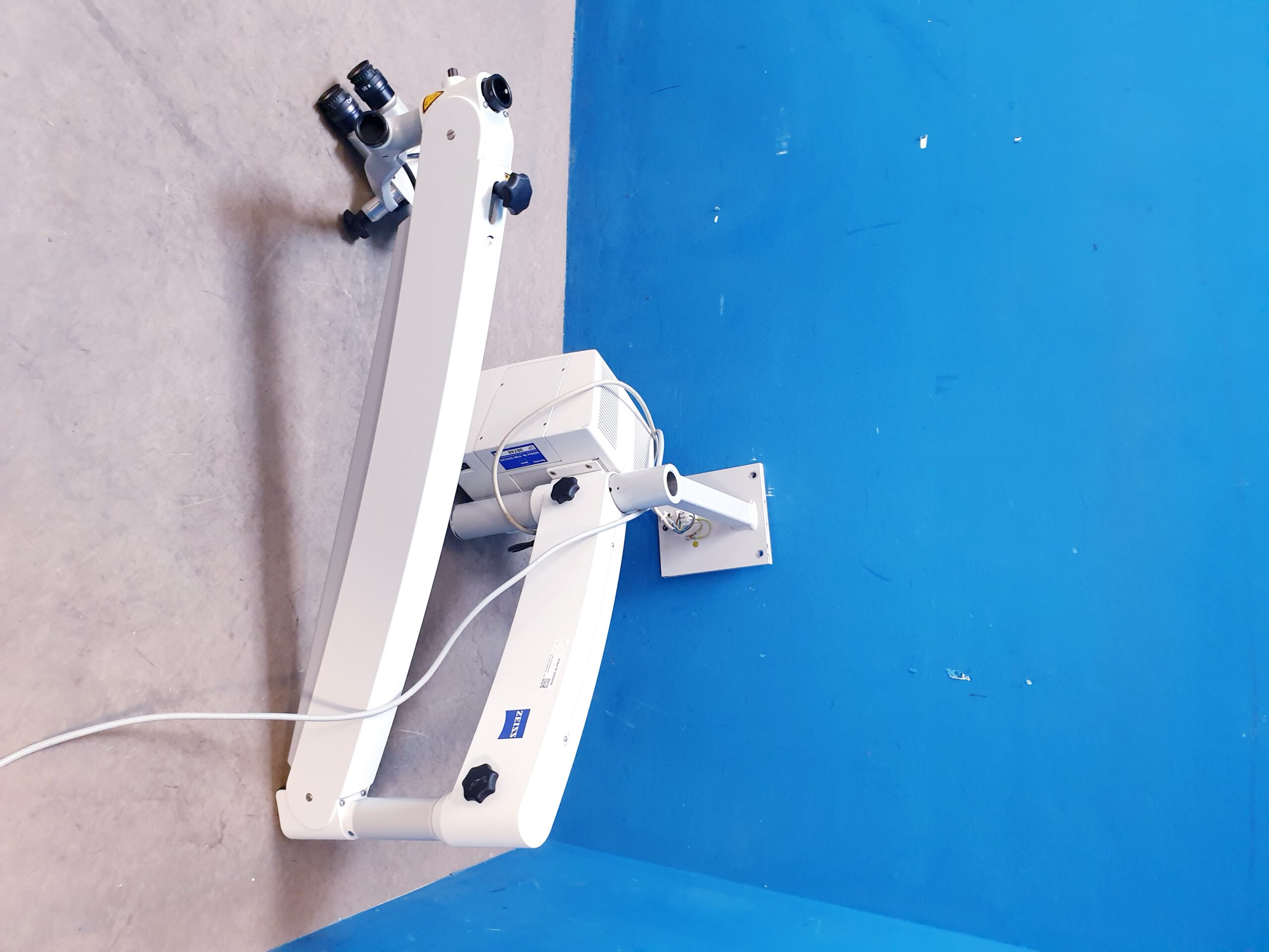 Zeiss OPMI PICO OP-Mikroskop HNO – Mikroskop thumbnail 3