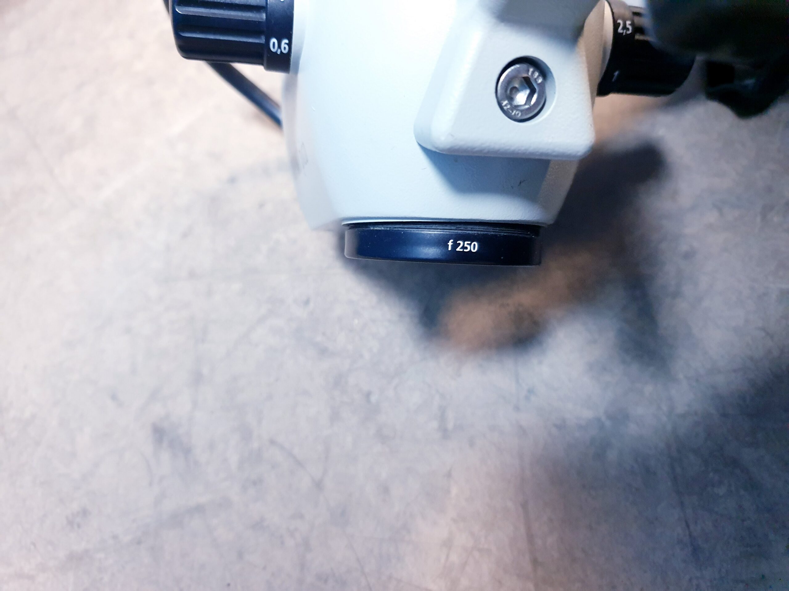 Zeiss OPMI PICO OP-Mikroskop HNO – Mikroskop thumbnail 18