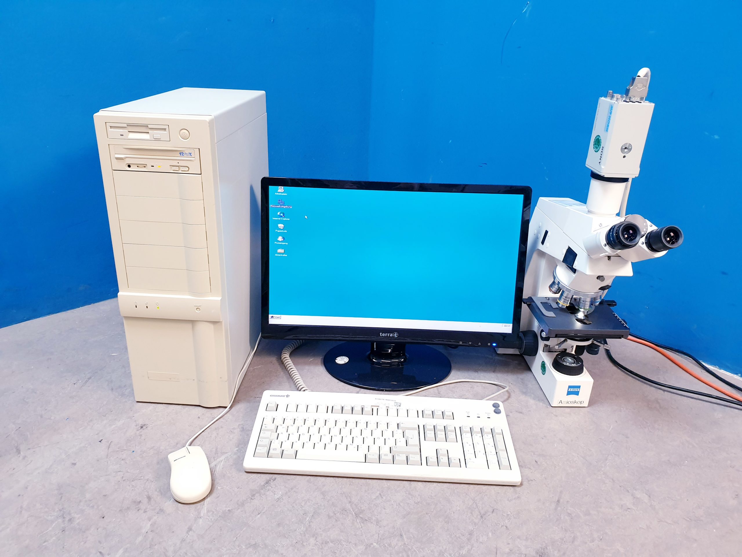 Carl Zeiss Axioskop EL-Einsatz 4514 85 Labormikroskop + Software — image 1 of 23