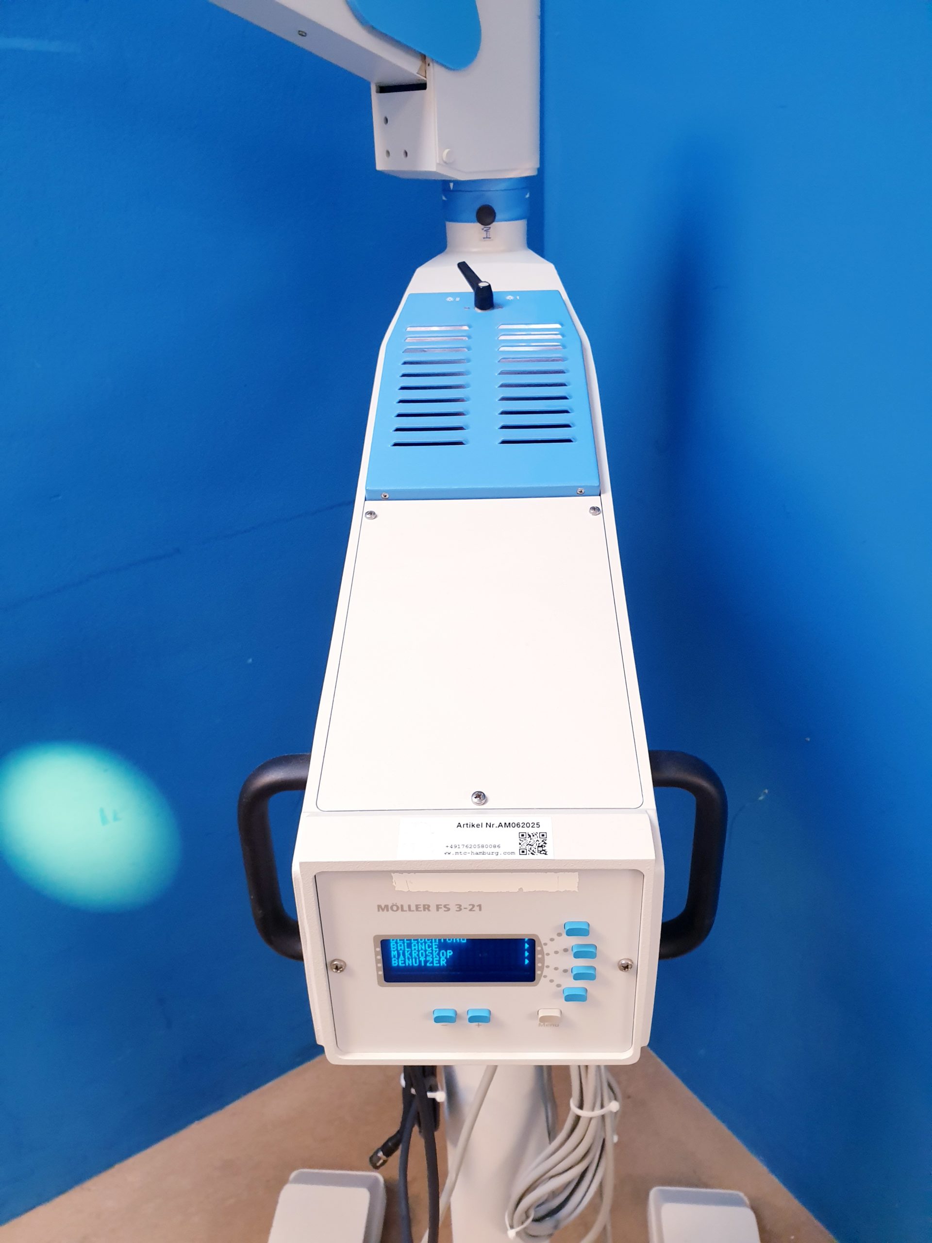 Möller Wedel HI-R900 auf FS3-21 Fuss – Opphtalmoplogisches Mikropskop thumbnail 8