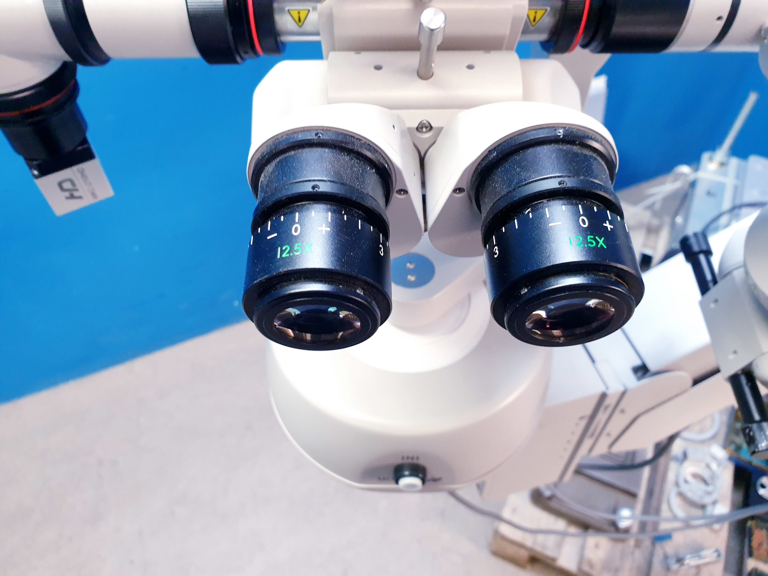 Topcon OMS-850 OFFISS Operation Microscope OP Mikroskop für die Ophtalmologie thumbnail 15
