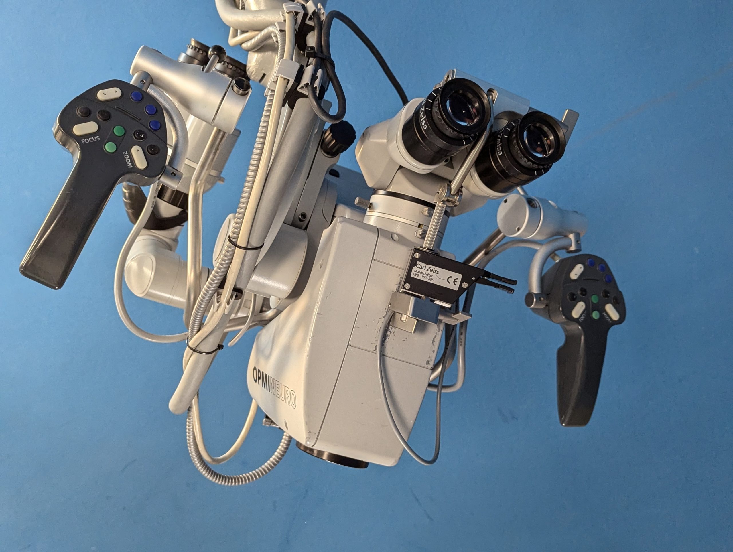 Zeiss OPMI NEURO NC4 OP-Mikroskop für Neurochirurgie thumbnail 10