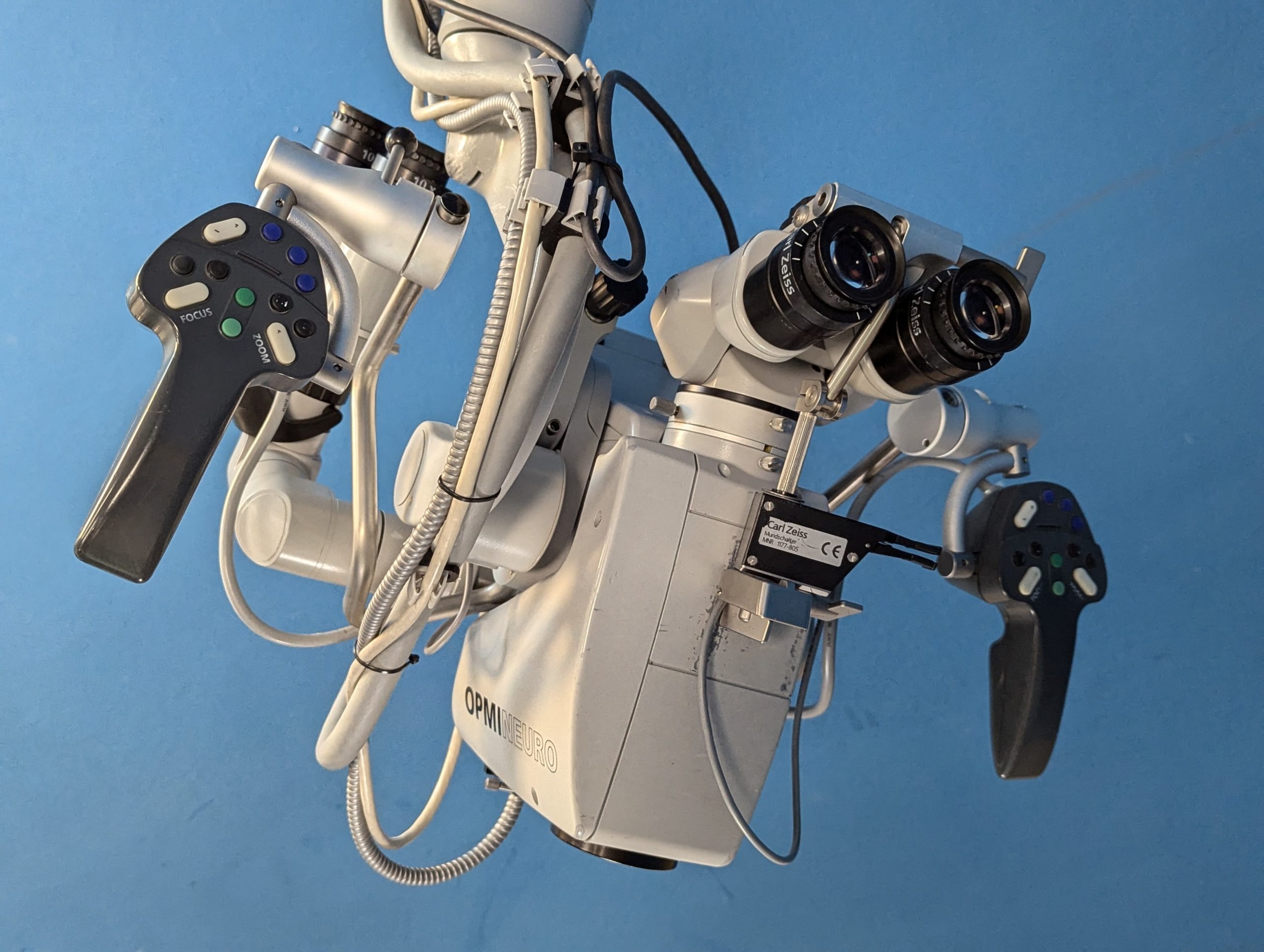 Zeiss OPMI NEURO NC4 OP-Mikroskop für Neurochirurgie thumbnail 11