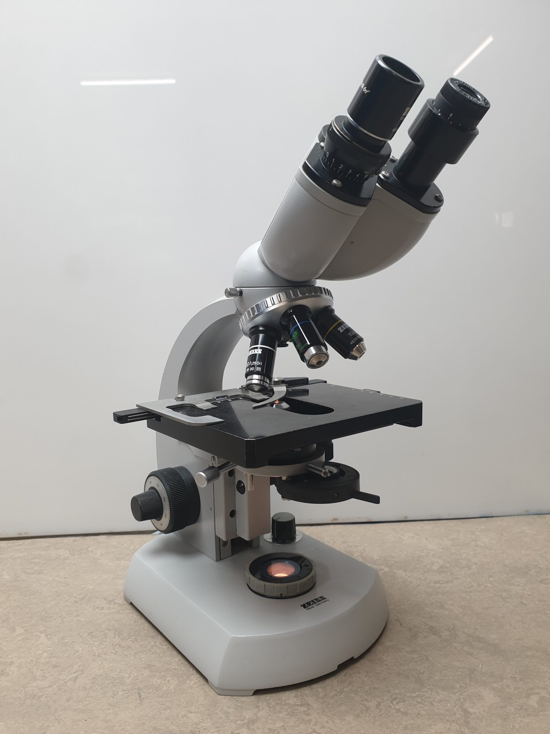 Zeiss 467085 Tischmikroskop – Mikroskop thumbnail 4