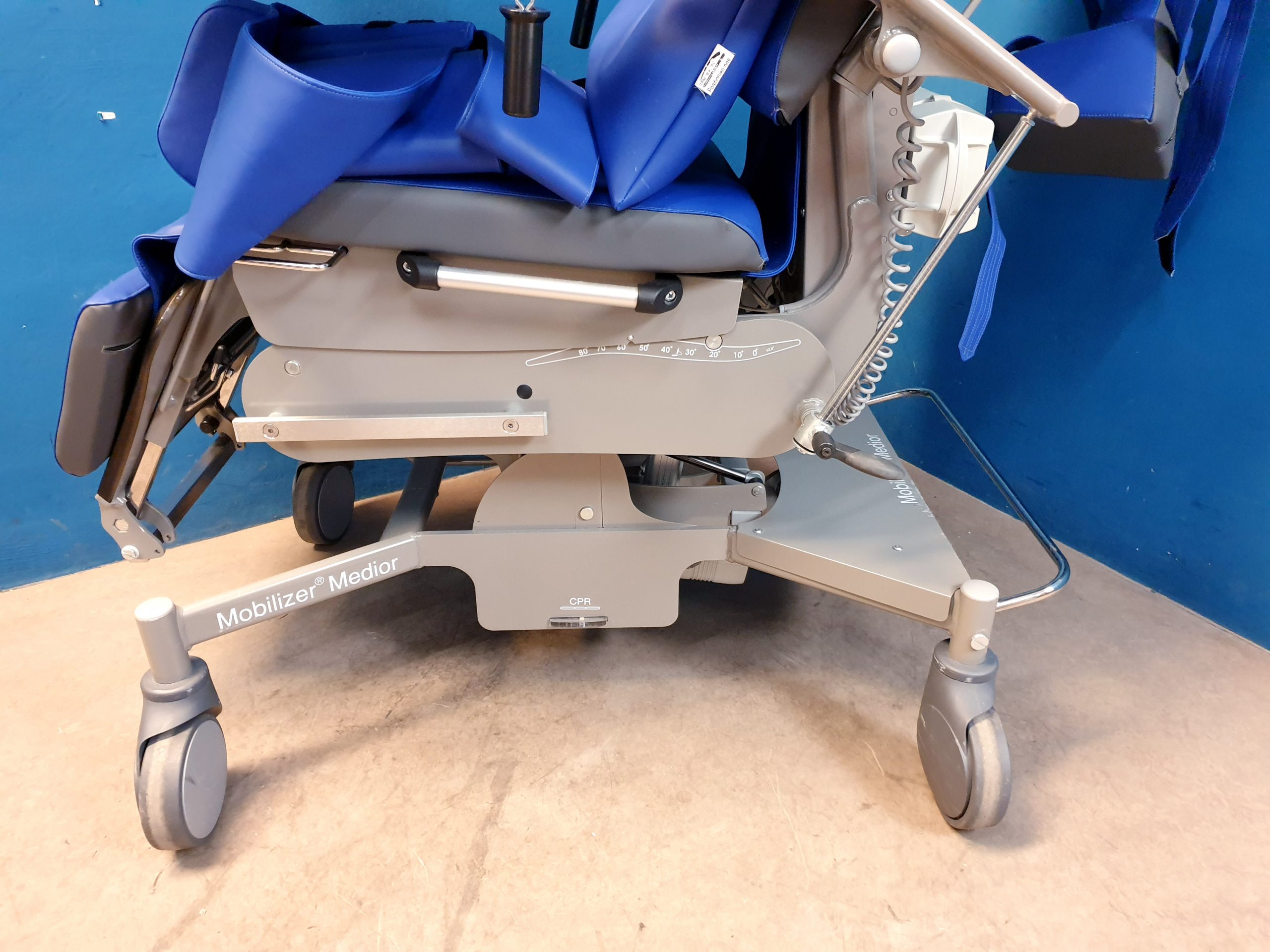 Rehamedi Mobilizer Medior motorisiertes Therapiegerät sichere Frühmobilisation von Intensivpatienten thumbnail 26