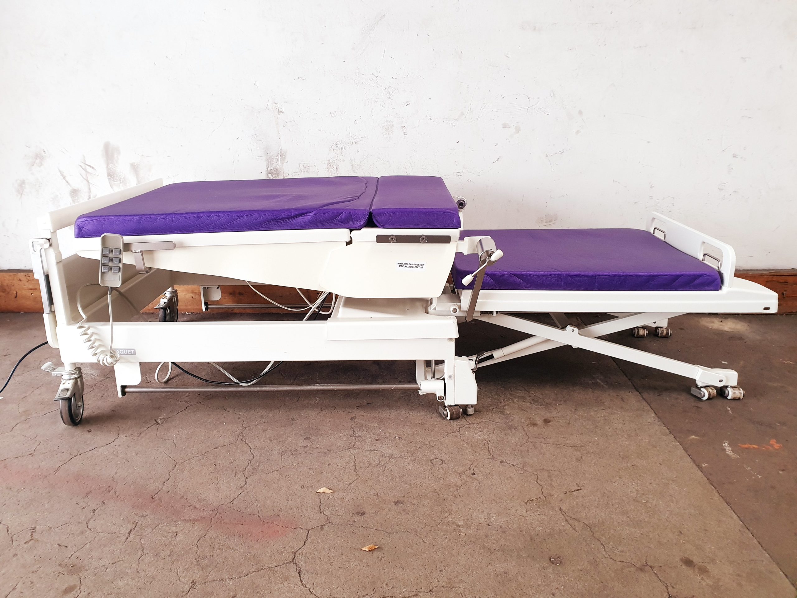 Maquet 432500 Entbindungsbett Elektrisch — image 1 of 10