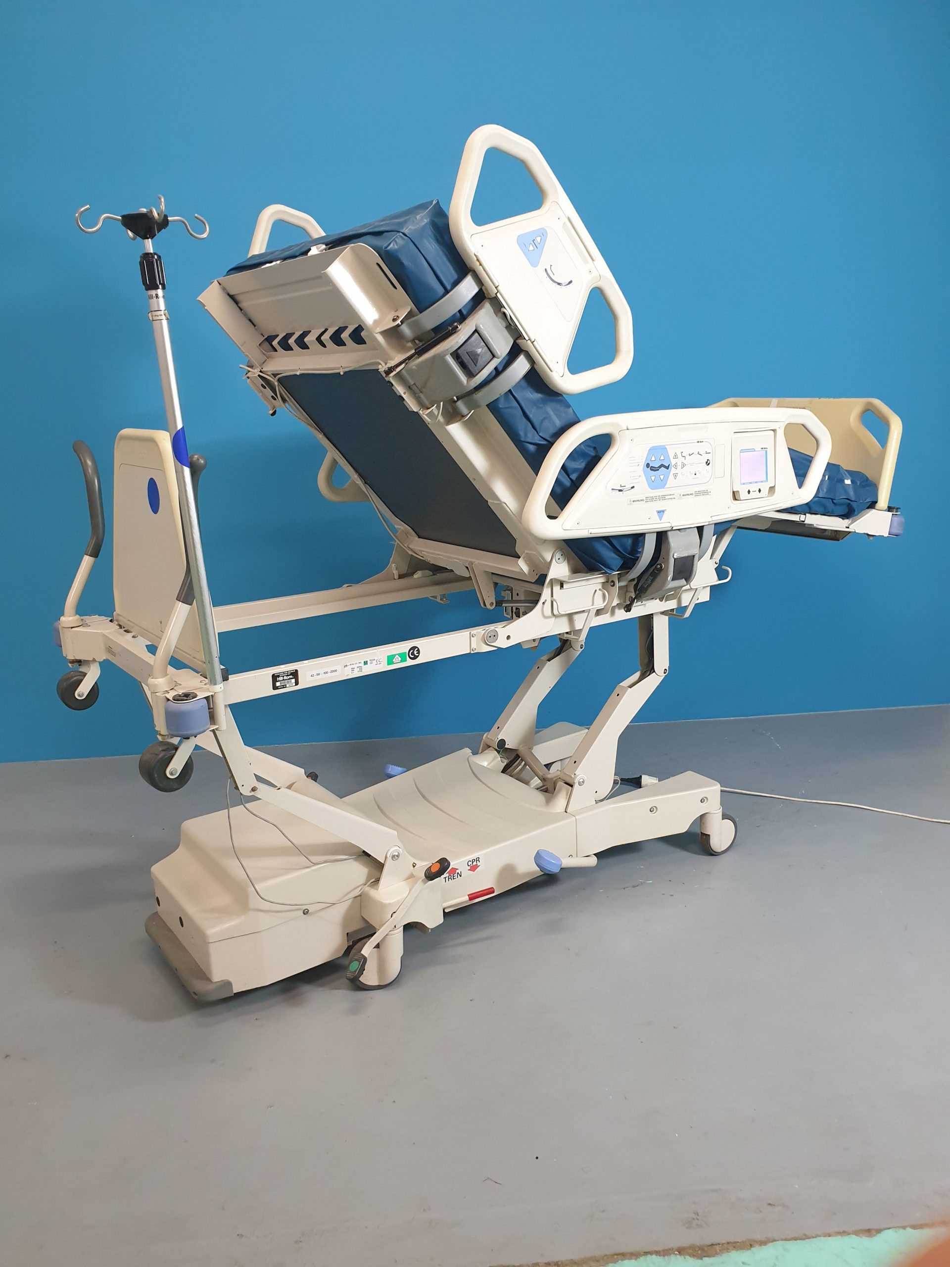 Hill-Rom Totalcare 1900 Klinikbett Pflegebett Intensivpflege Intensive Care Bed thumbnail 6