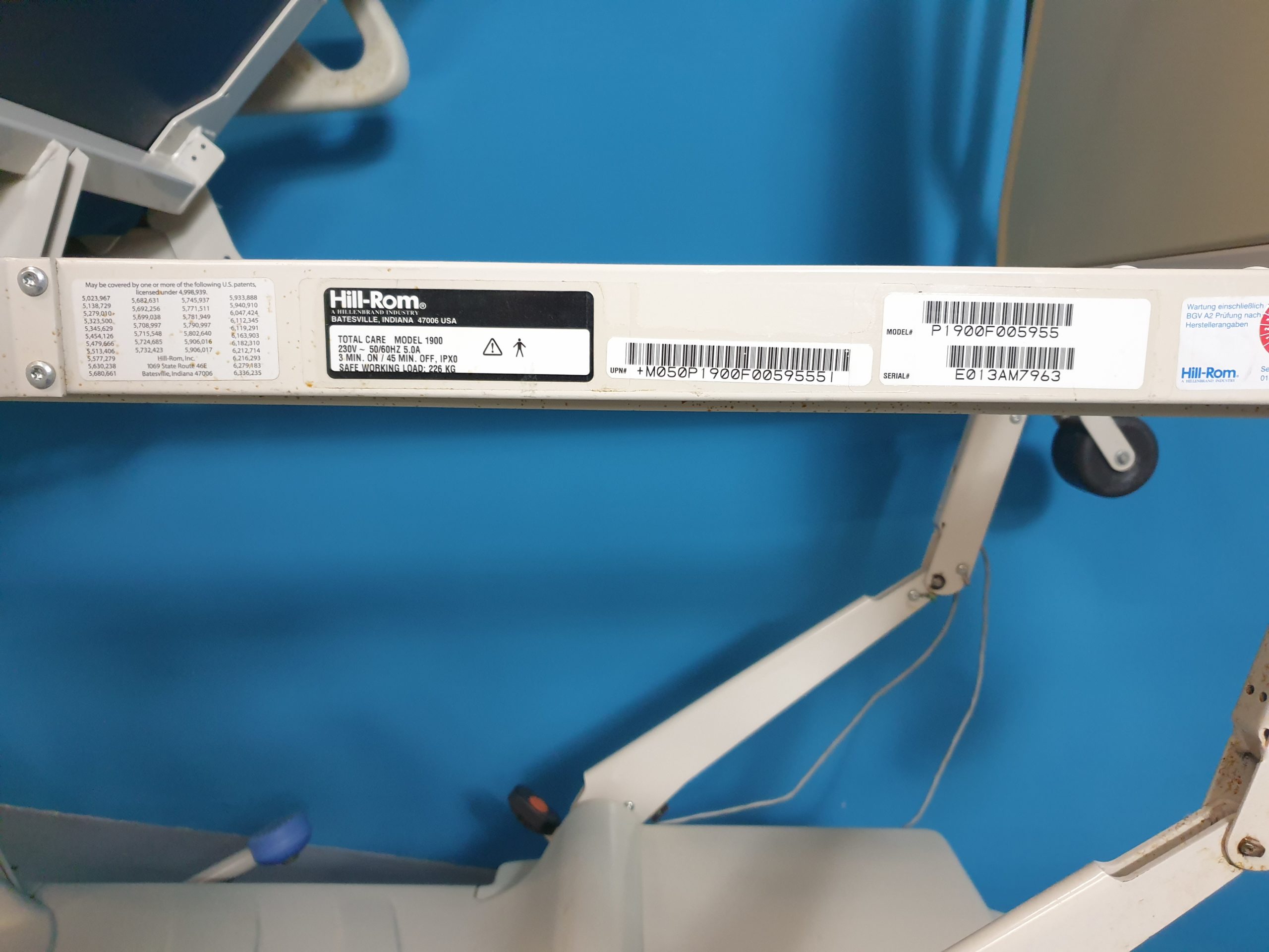 Hill-Rom Totalcare 1900 Klinikbett Pflegebett Intensivpflege Intensive Care Bed thumbnail 10