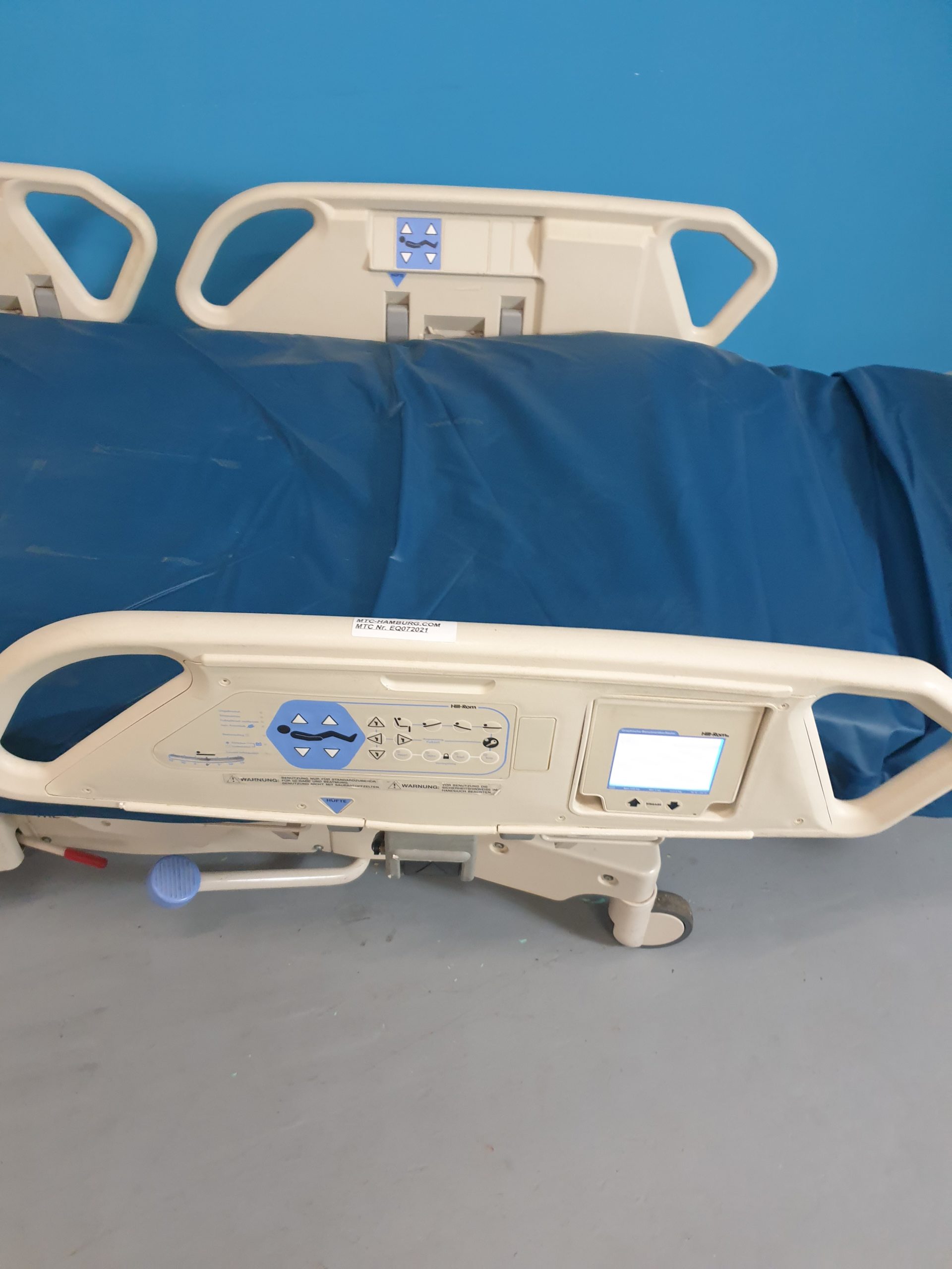 Hill-Rom Totalcare 1900 Klinikbett Pflegebett Intensivpflege Intensive Care Bed thumbnail 14