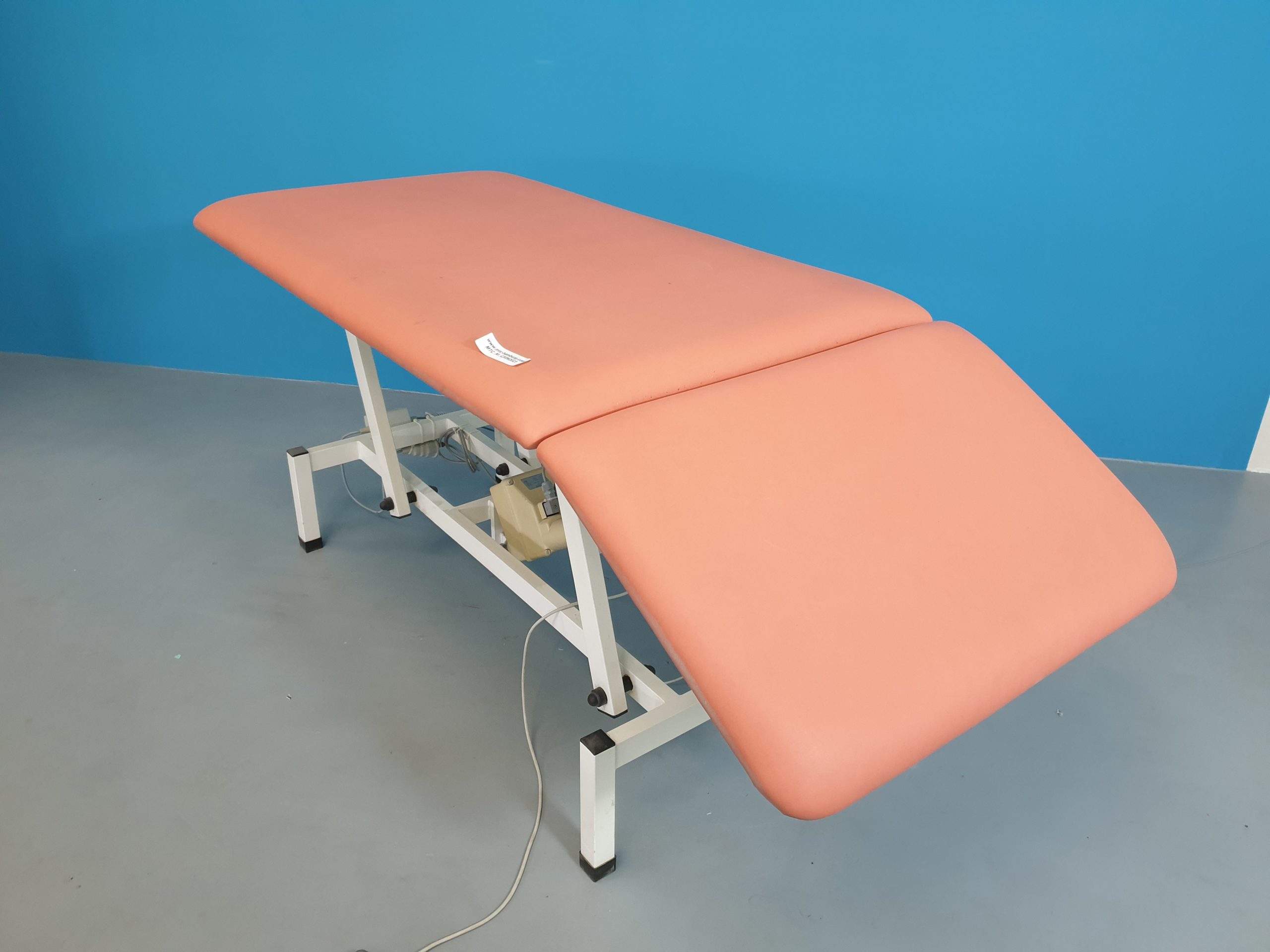 Untersuchungsliege- Liege – Massageliege Therapieliege – Massageliege elektrisch verstellbar thumbnail 5