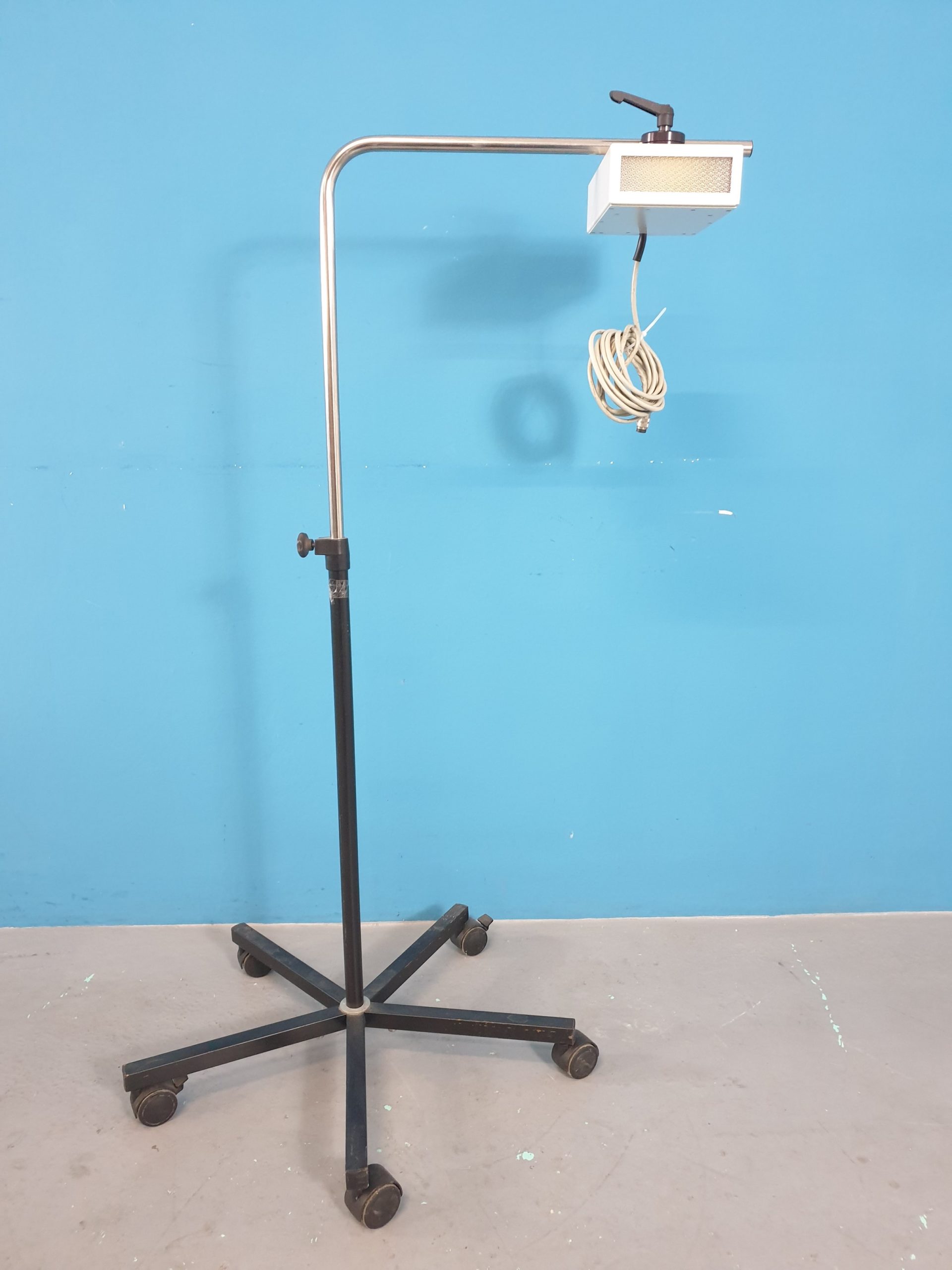 Schwarzer 210011 Licht – STROBOSKOP für EEG … — image 1 of 1