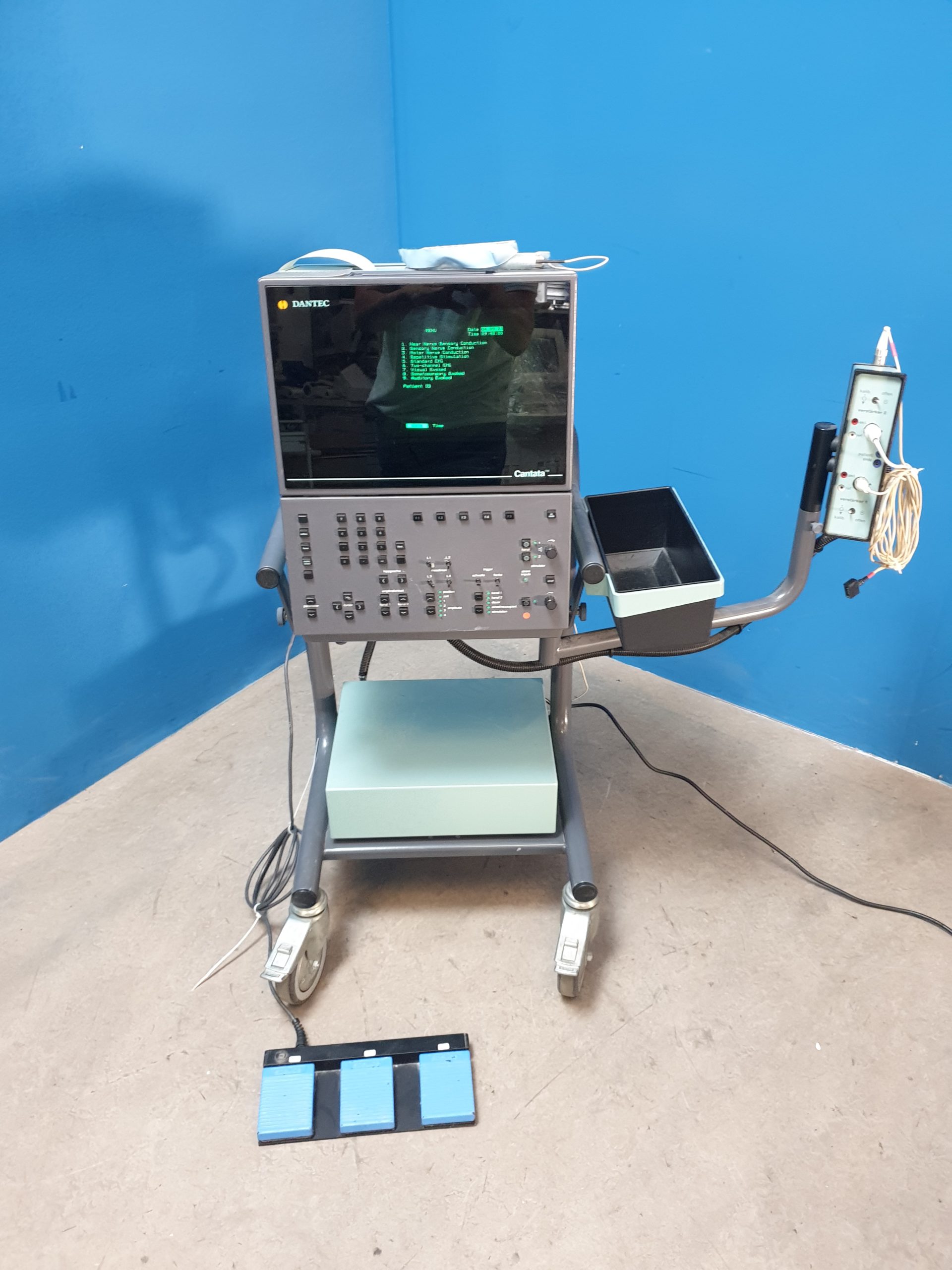 Medtronic Dantec Cantata EMG Gerät — image 1 of 7