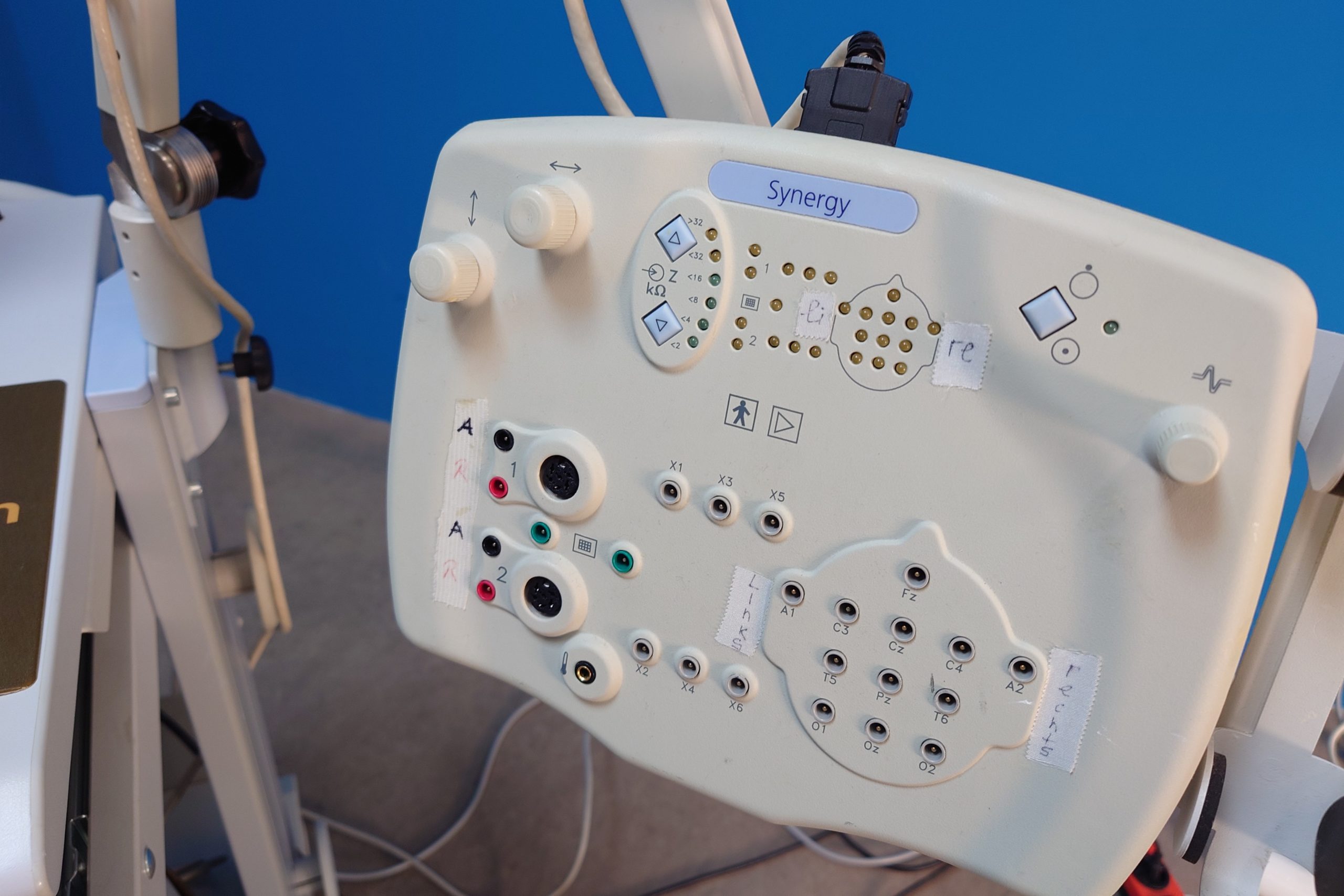 Natus Synergy T5 Neurophysiologischer Messplatz – Ohne Software thumbnail 2