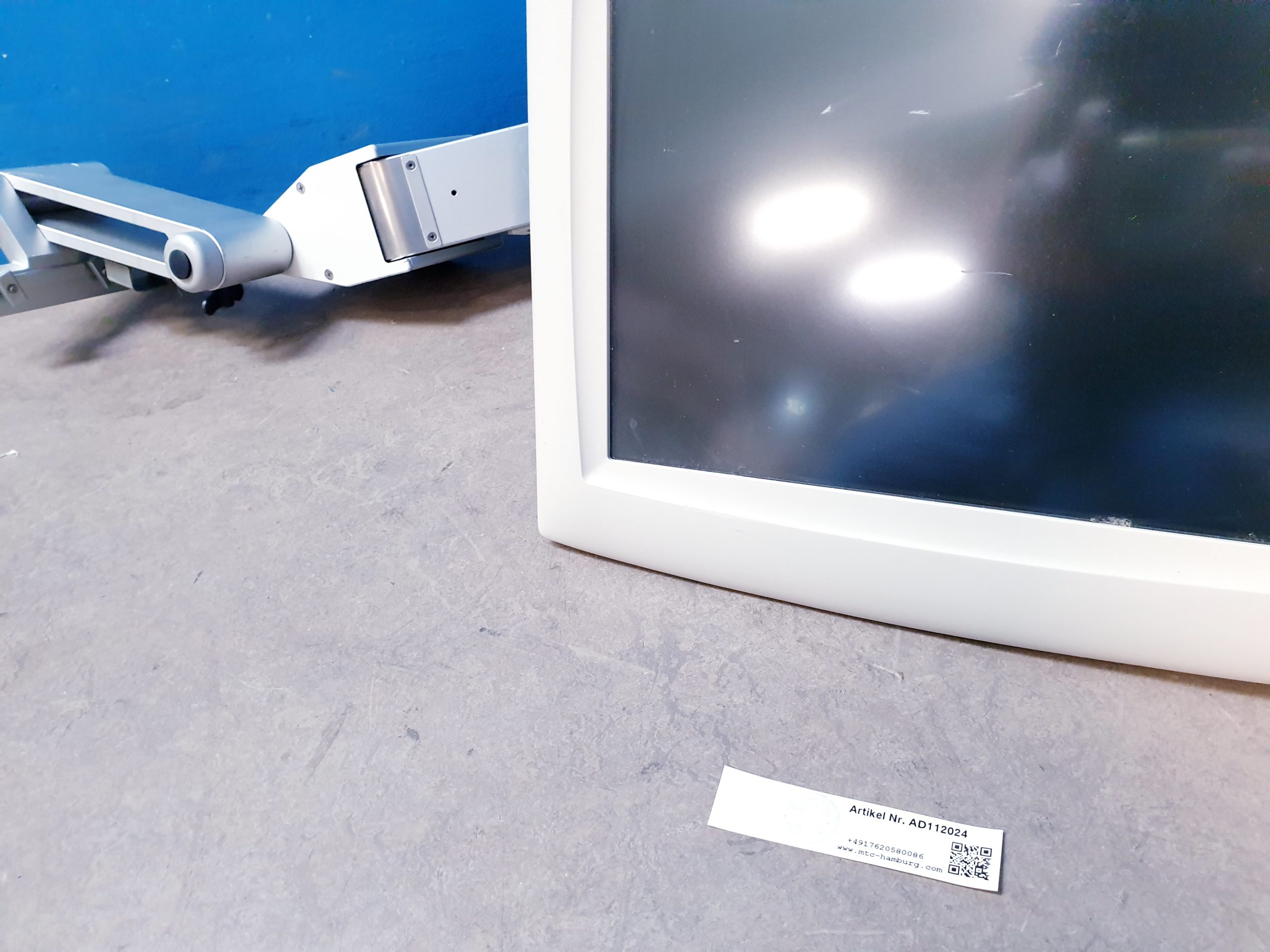 Karl Storz Tragearm für Storz Gerätewagen mit Monitor thumbnail 3