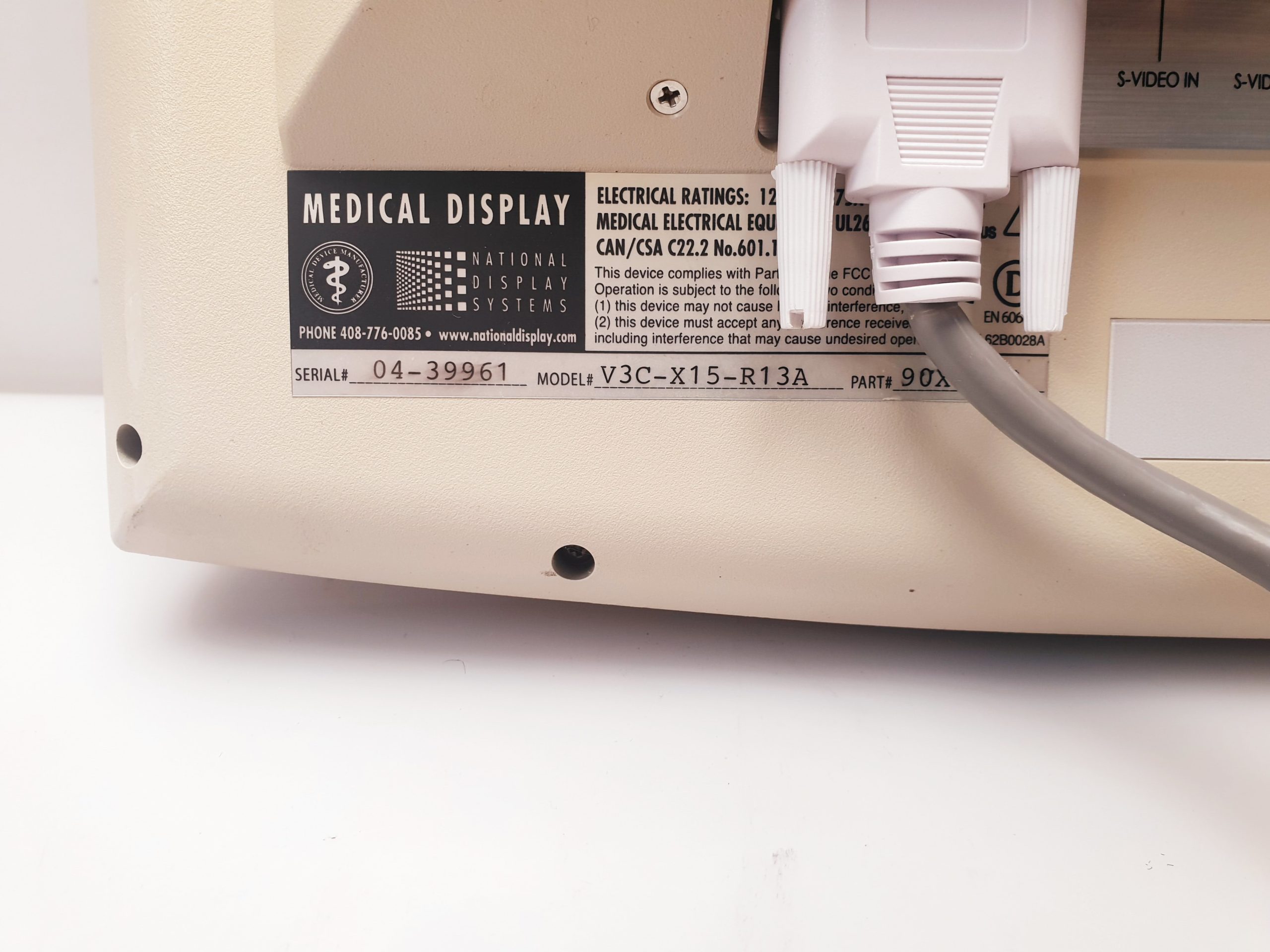 NDS LifeVue V3C-X15-R13A Surgical Imaging Monitor mit Netzteil thumbnail 5