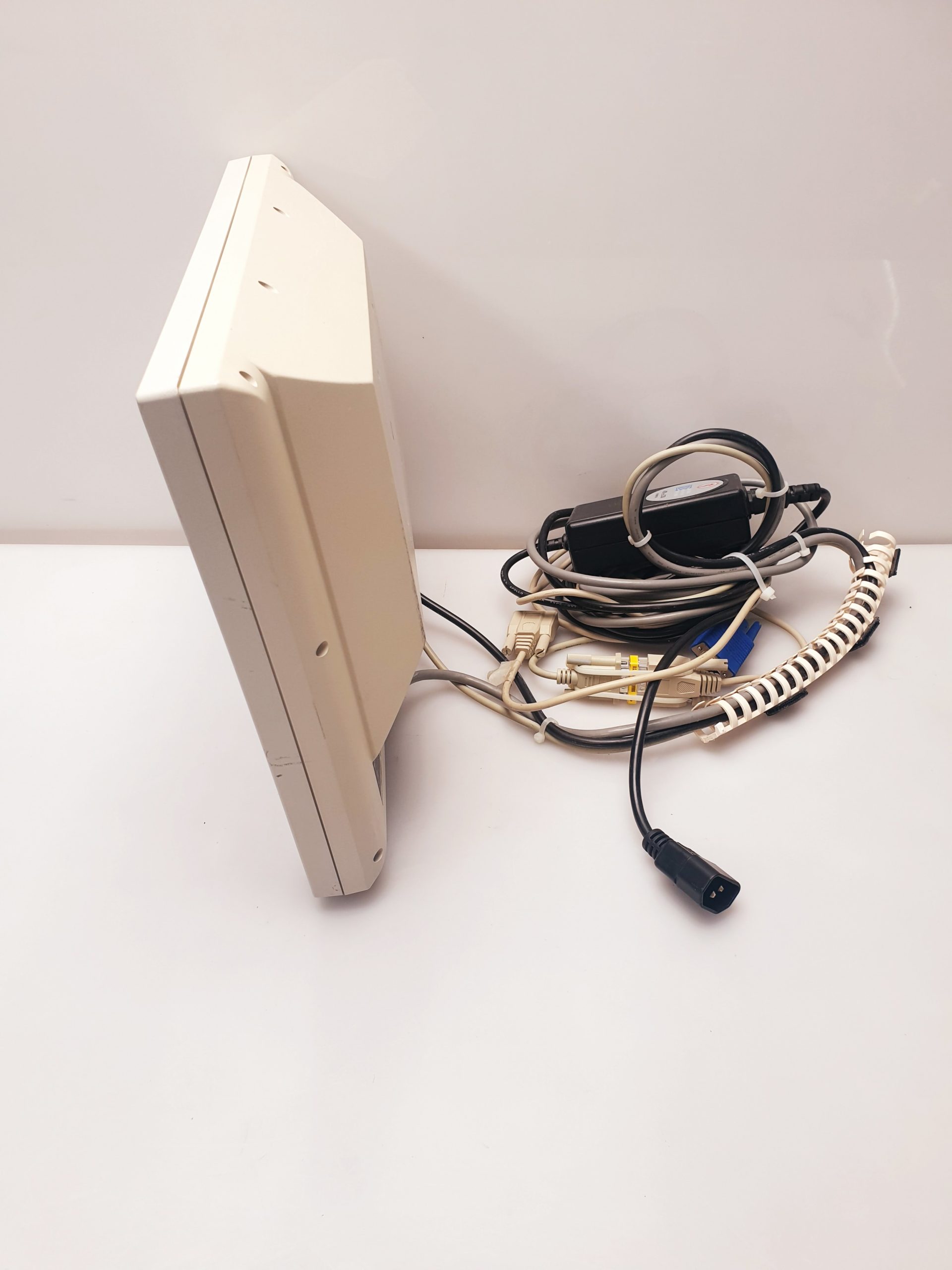 NDS LifeVue V3C-X15-R13A Surgical Imaging Monitor mit Netzteil thumbnail 7