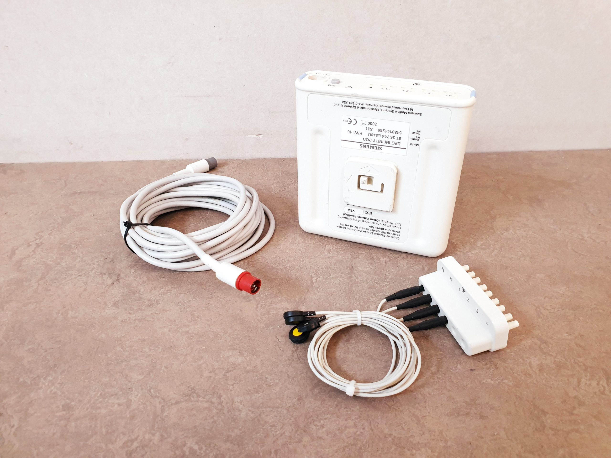 Siemens Monitor EEG INFINITY POD 57 36 744 E548U thumbnail 2