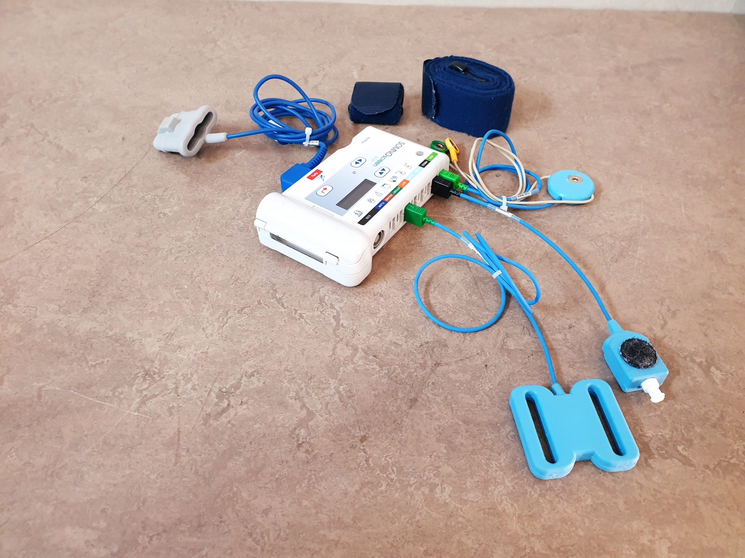 Somno Medics SOMNOscreen Plus PSG Polysomnographic System + Zubehör + Tragetasche – — thumbnail 6